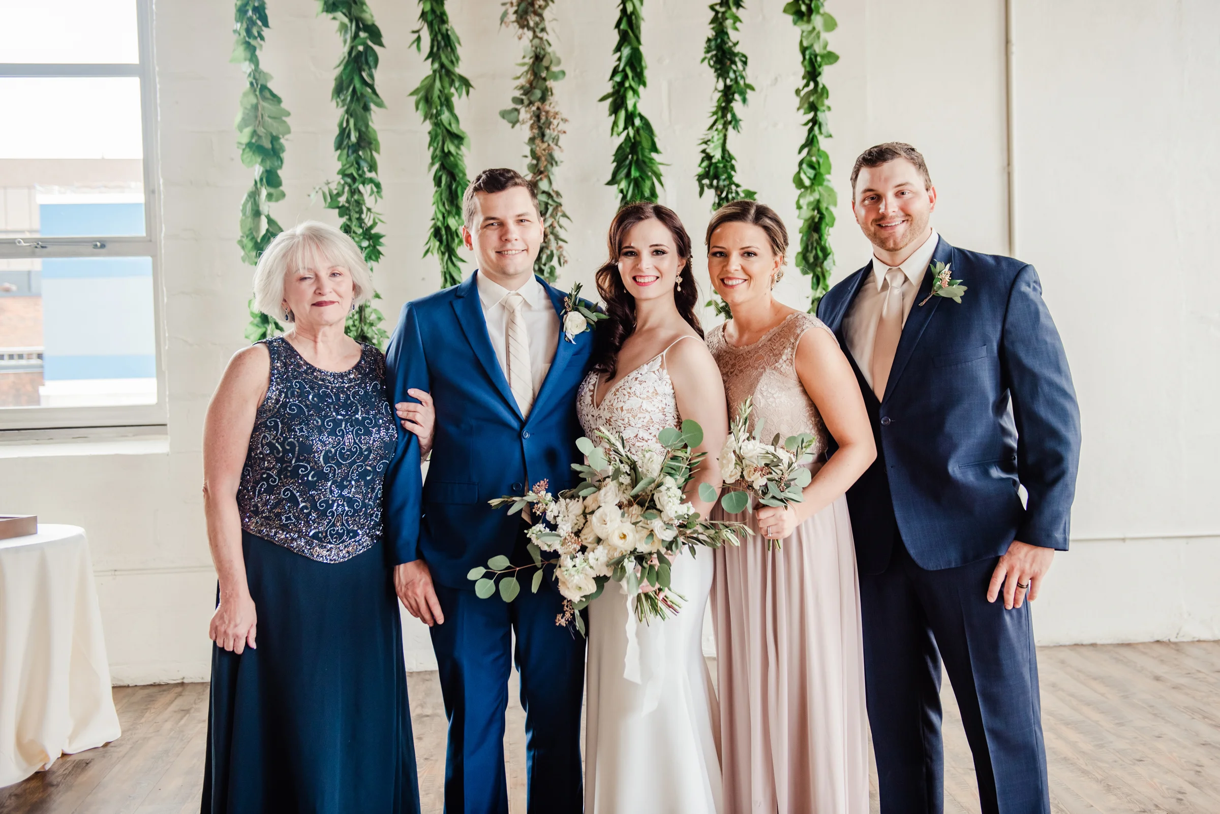 The_Arbor_LoftRochester_Wedding_JILL_STUDIO_Rochester_NY_Photographer_162618.jpg