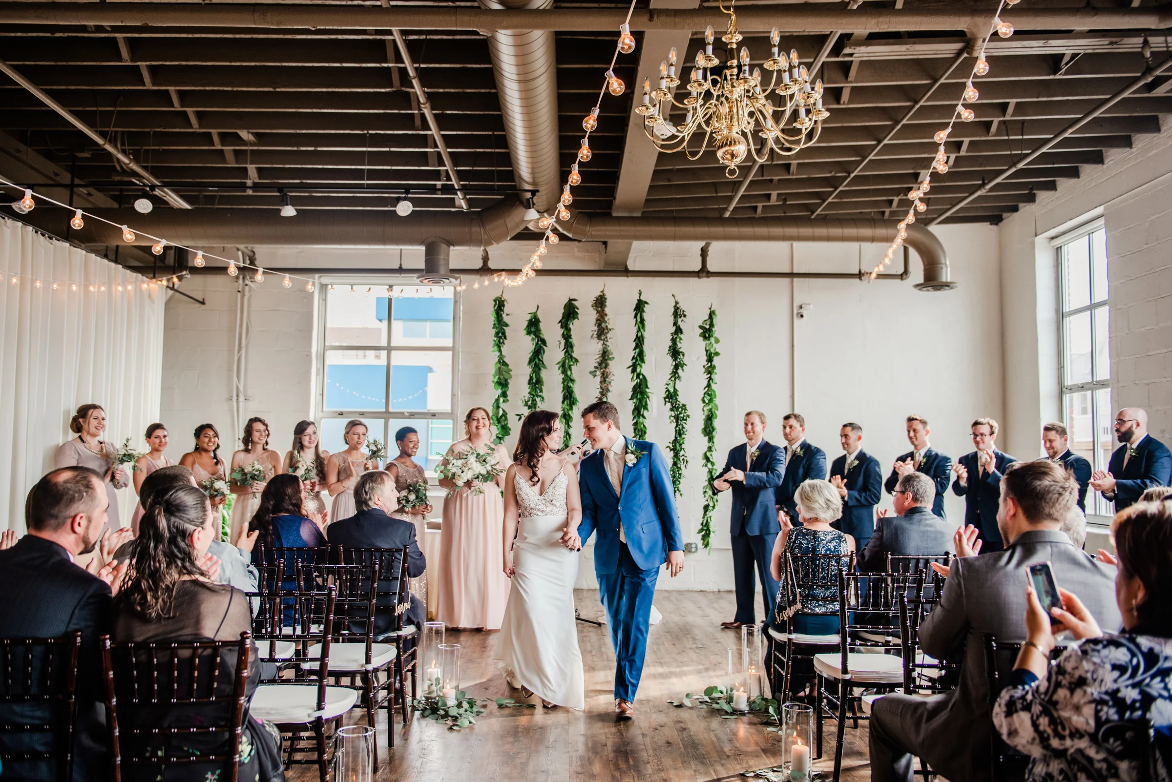 The_Arbor_LoftRochester_Wedding_JILL_STUDIO_Rochester_NY_Photographer_171709.jpg