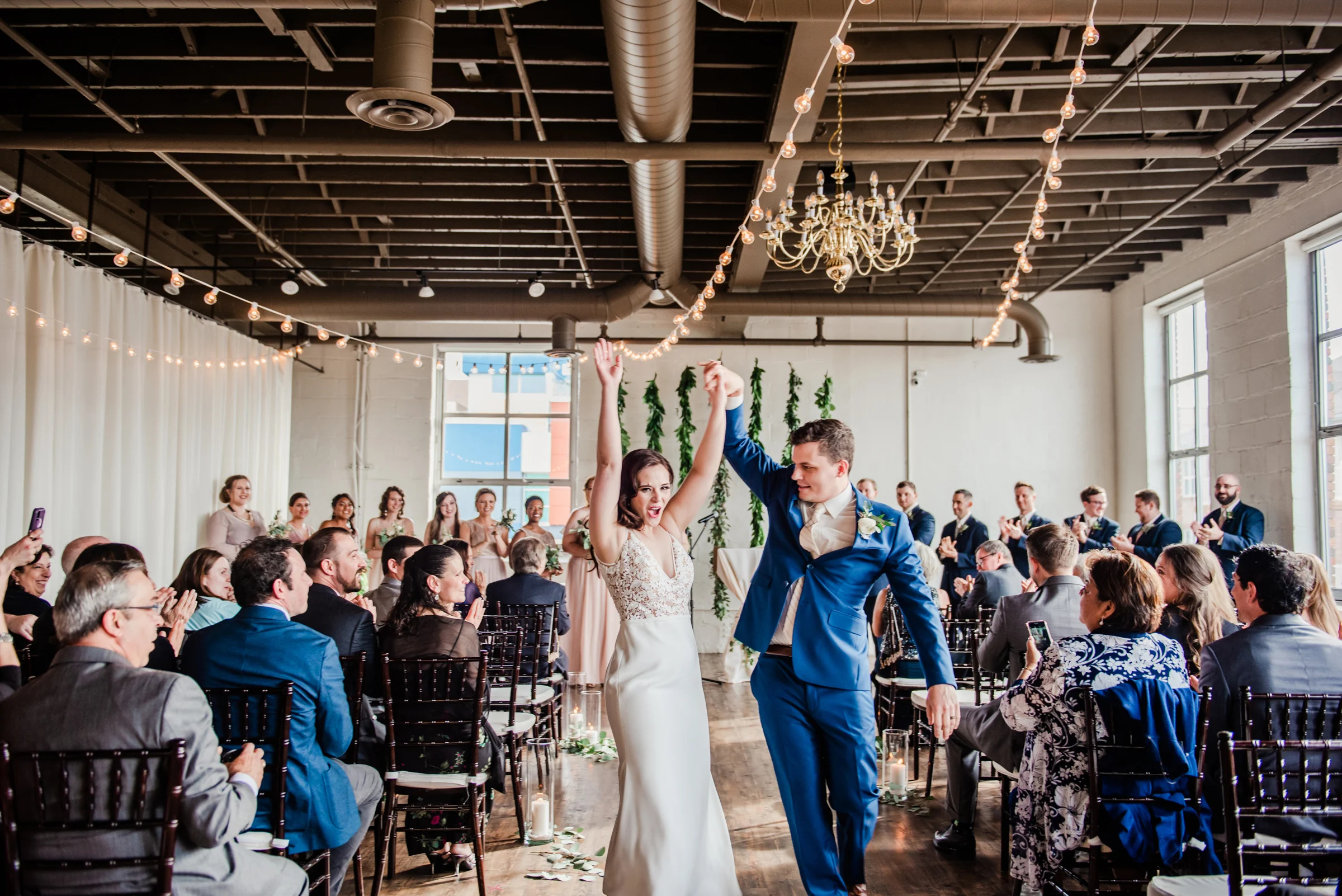 The_Arbor_LoftRochester_Wedding_JILL_STUDIO_Rochester_NY_Photographer_171713.jpg
