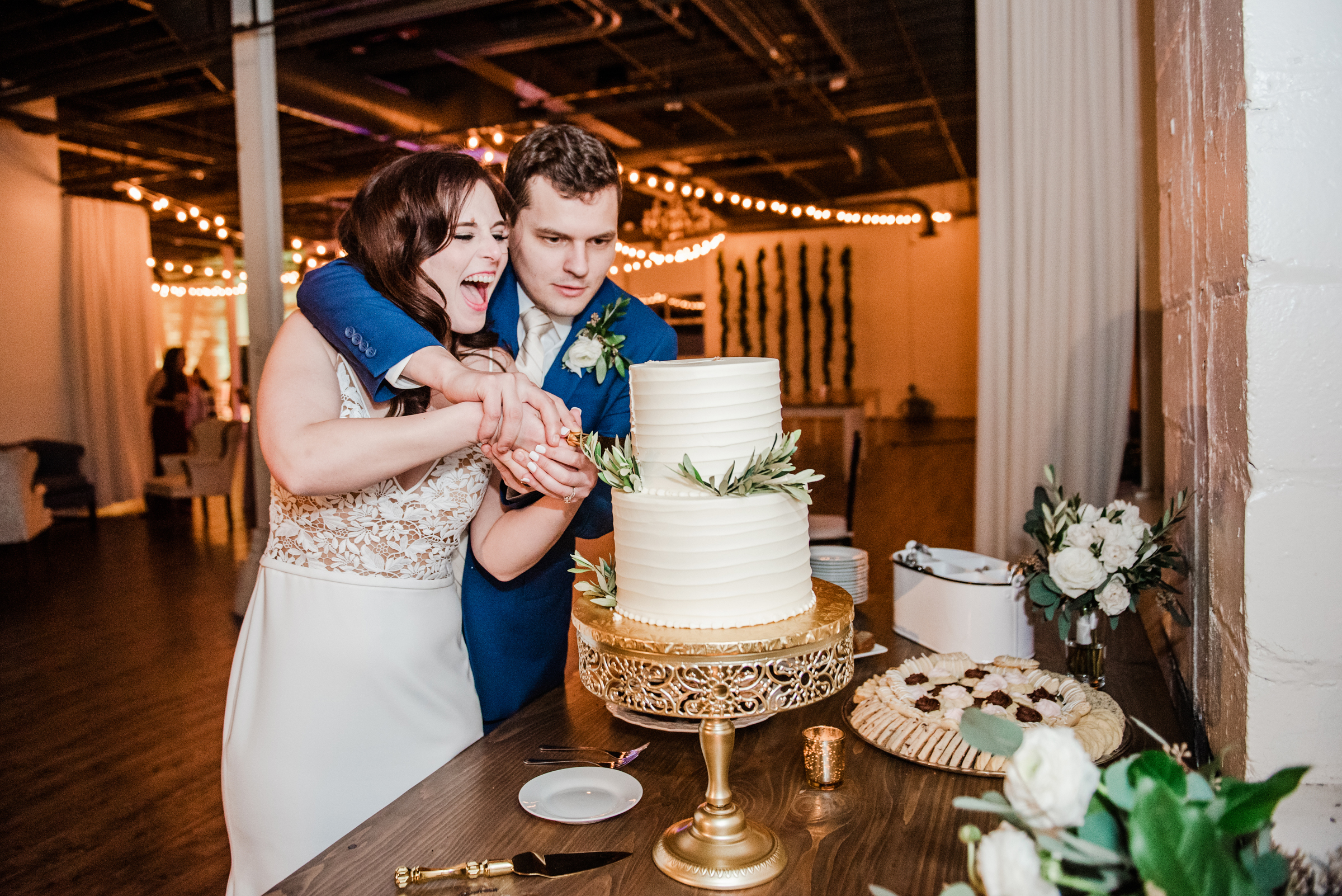 The_Arbor_LoftRochester_Wedding_JILL_STUDIO_Rochester_NY_Photographer_202158.jpg