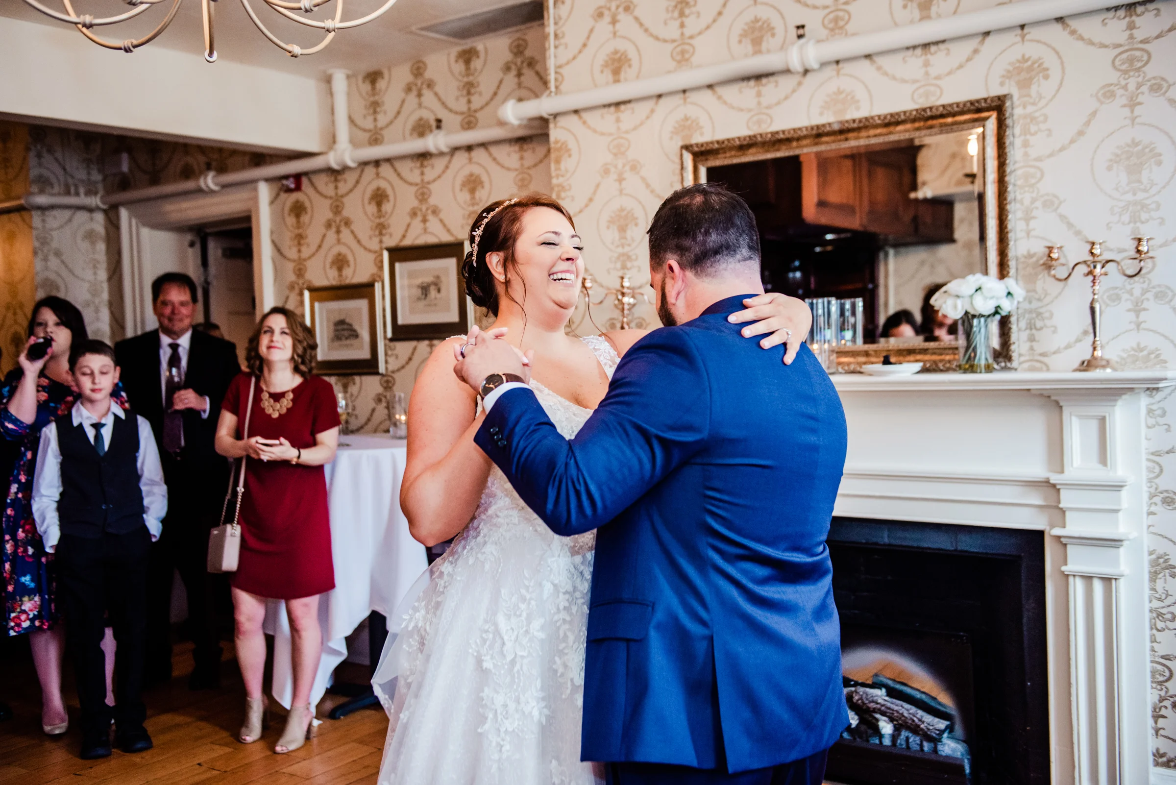 Village_of_Pittsford_Rochester_Wedding_JILL_STUDIO_Rochester_NY_Photographer_DSC_1839.jpg