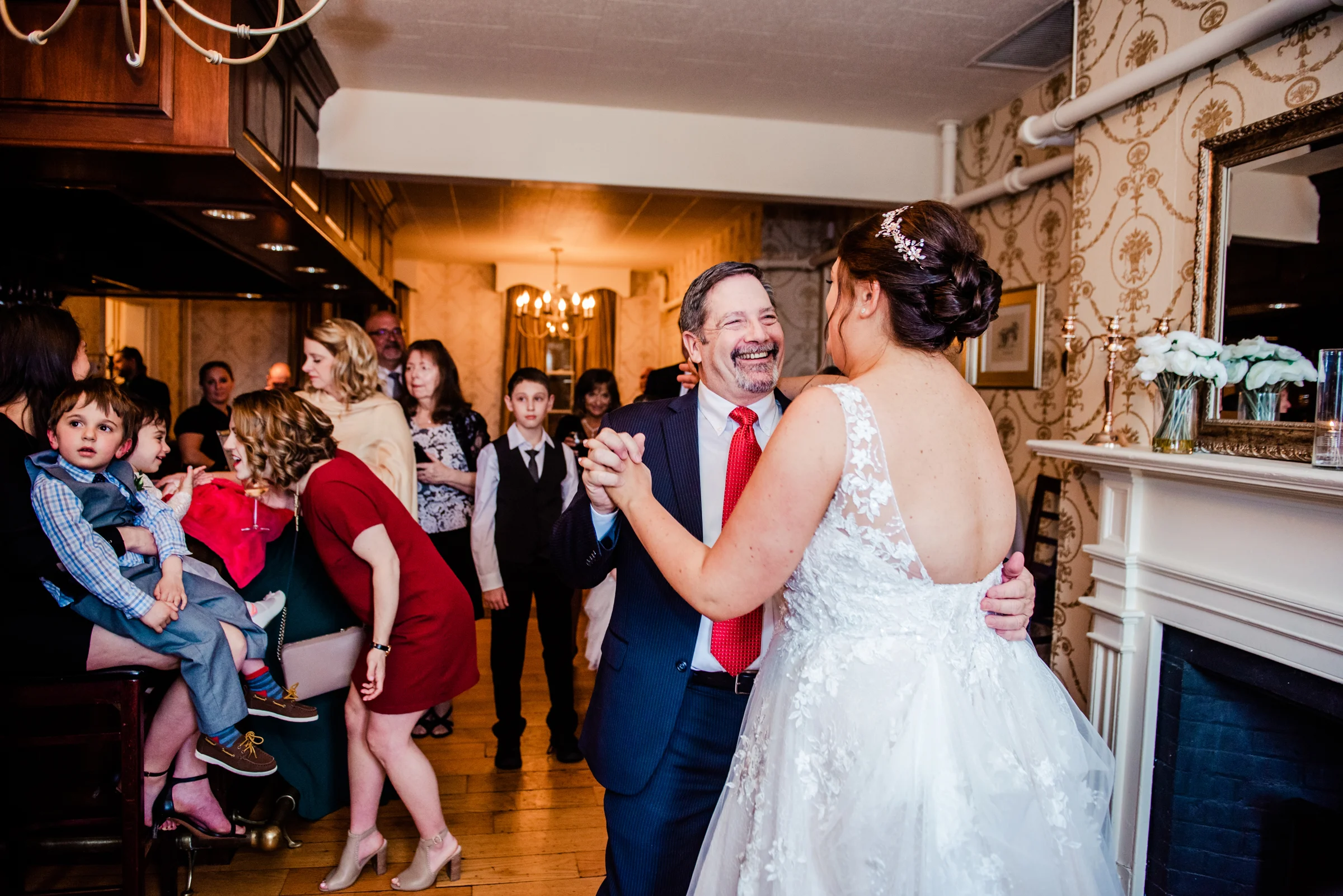 Village_of_Pittsford_Rochester_Wedding_JILL_STUDIO_Rochester_NY_Photographer_DSC_1905.jpg