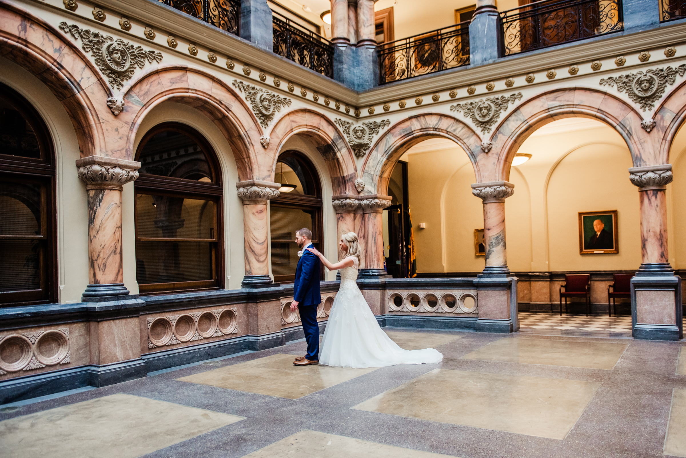 Double_Tree_by_Hilton_Rochester_Wedding_JILL_STUDIO_Rochester_NY_Photographer_DSC_3599.jpg