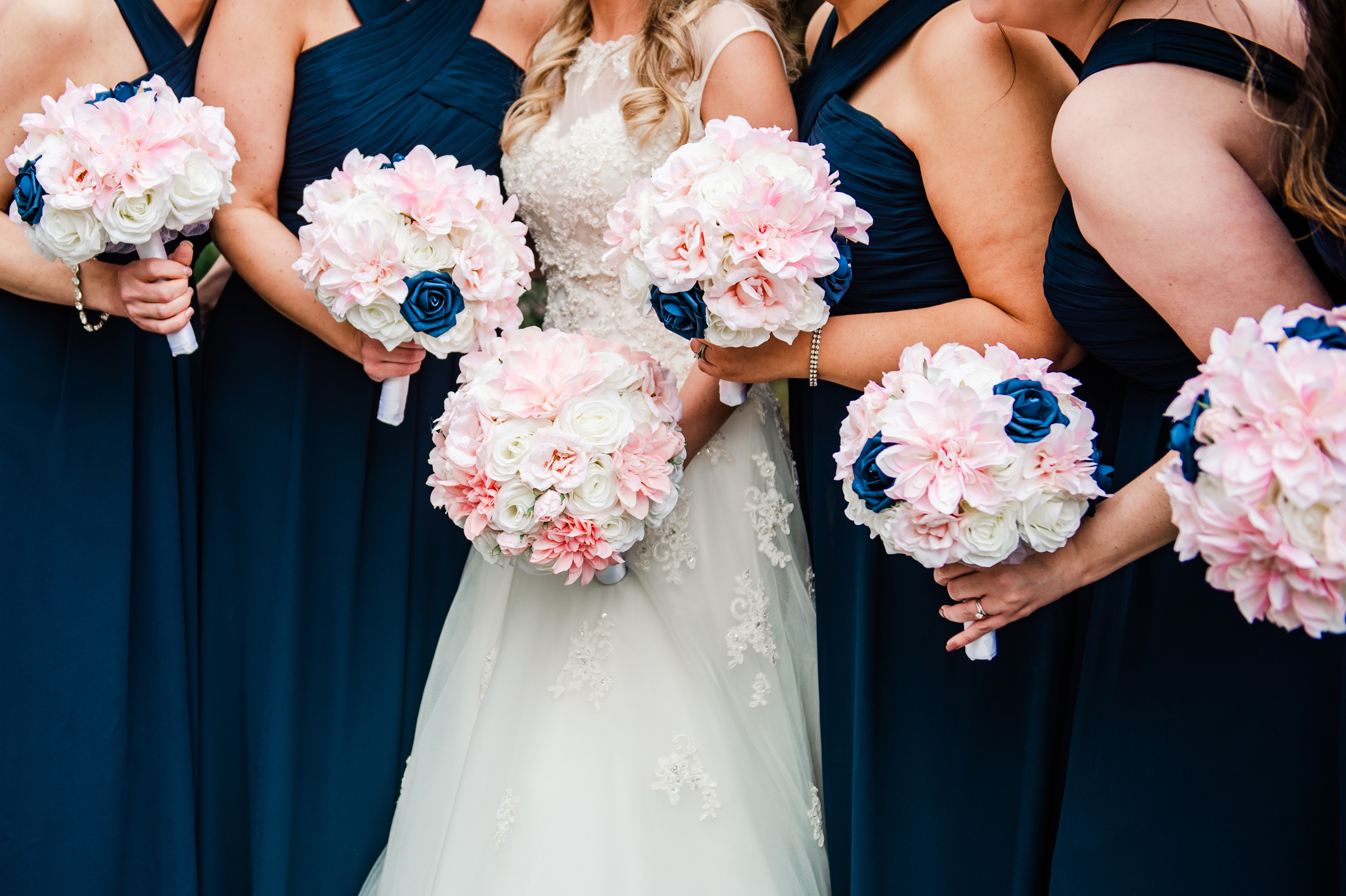 Double_Tree_by_Hilton_Rochester_Wedding_JILL_STUDIO_Rochester_NY_Photographer_DSC_3863.jpg
