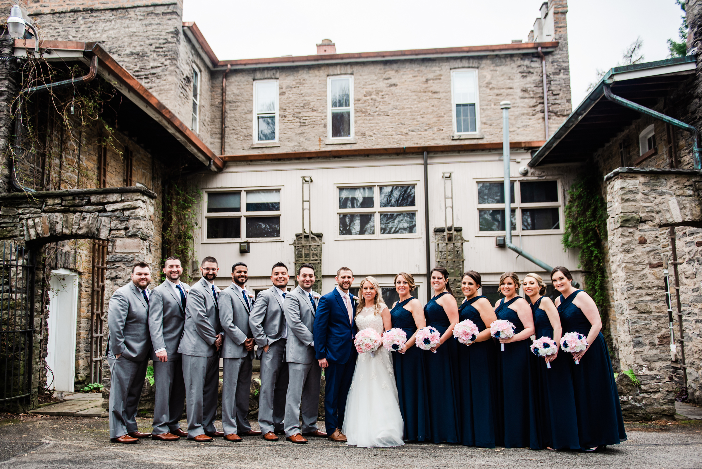 Double_Tree_by_Hilton_Rochester_Wedding_JILL_STUDIO_Rochester_NY_Photographer_DSC_3931.jpg