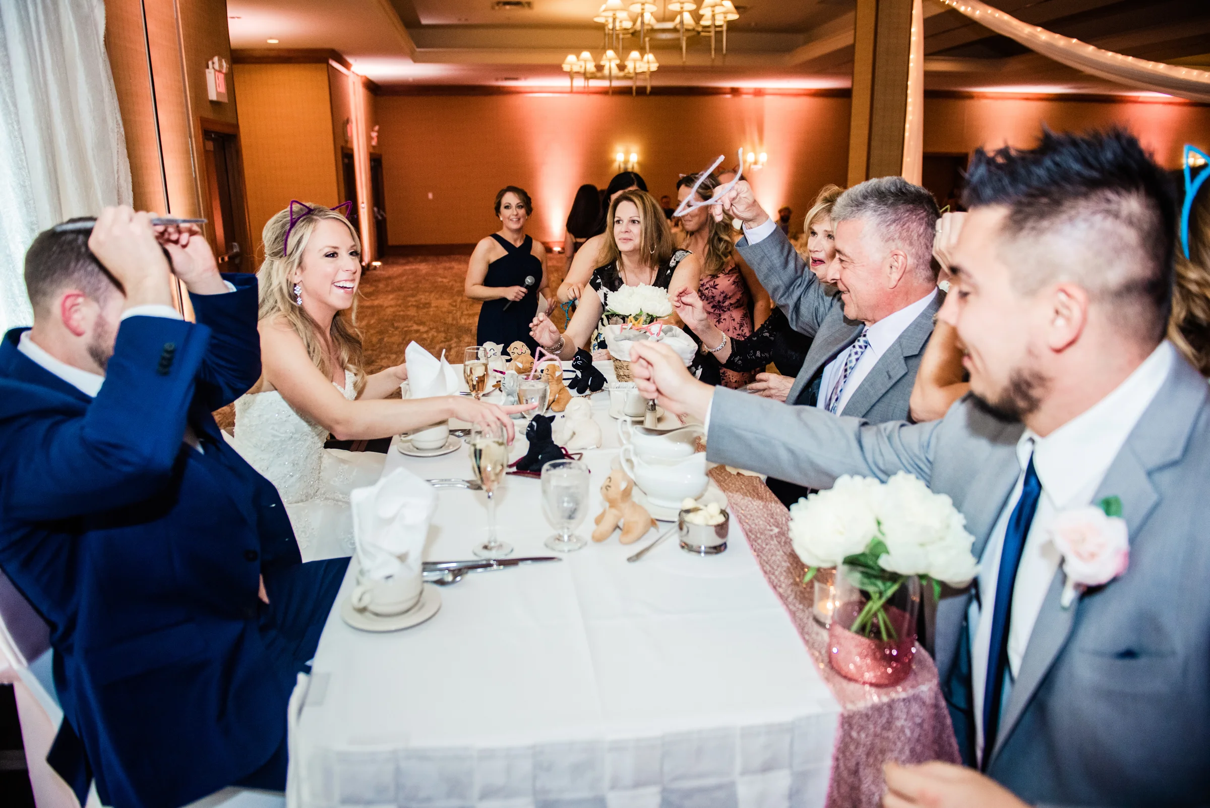 Double_Tree_by_Hilton_Rochester_Wedding_JILL_STUDIO_Rochester_NY_Photographer_DSC_4557.jpg
