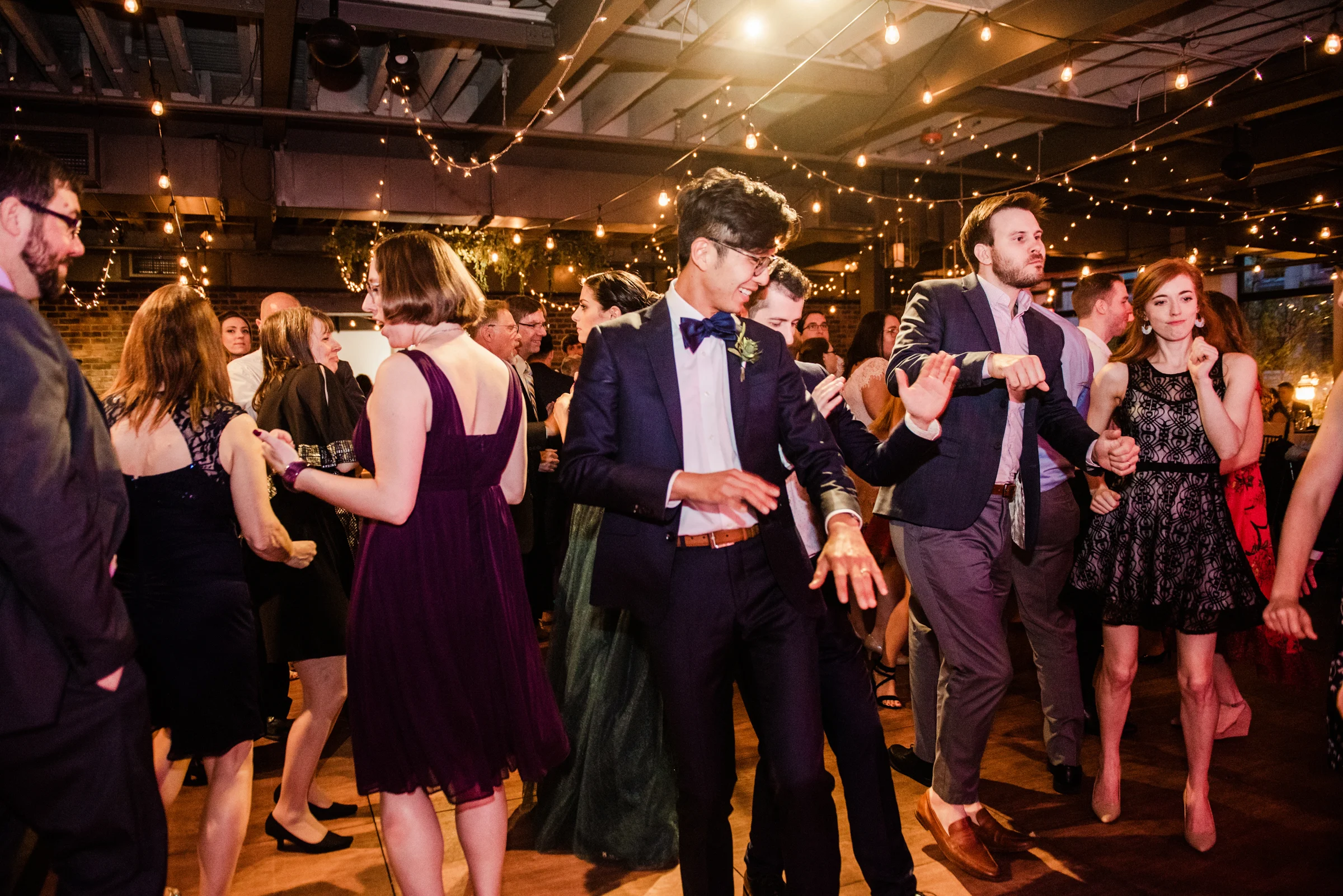 SKY_Armory_Syracuse_Wedding_JILL_STUDIO_Rochester_NY_Photographer_DSC_6363.jpg