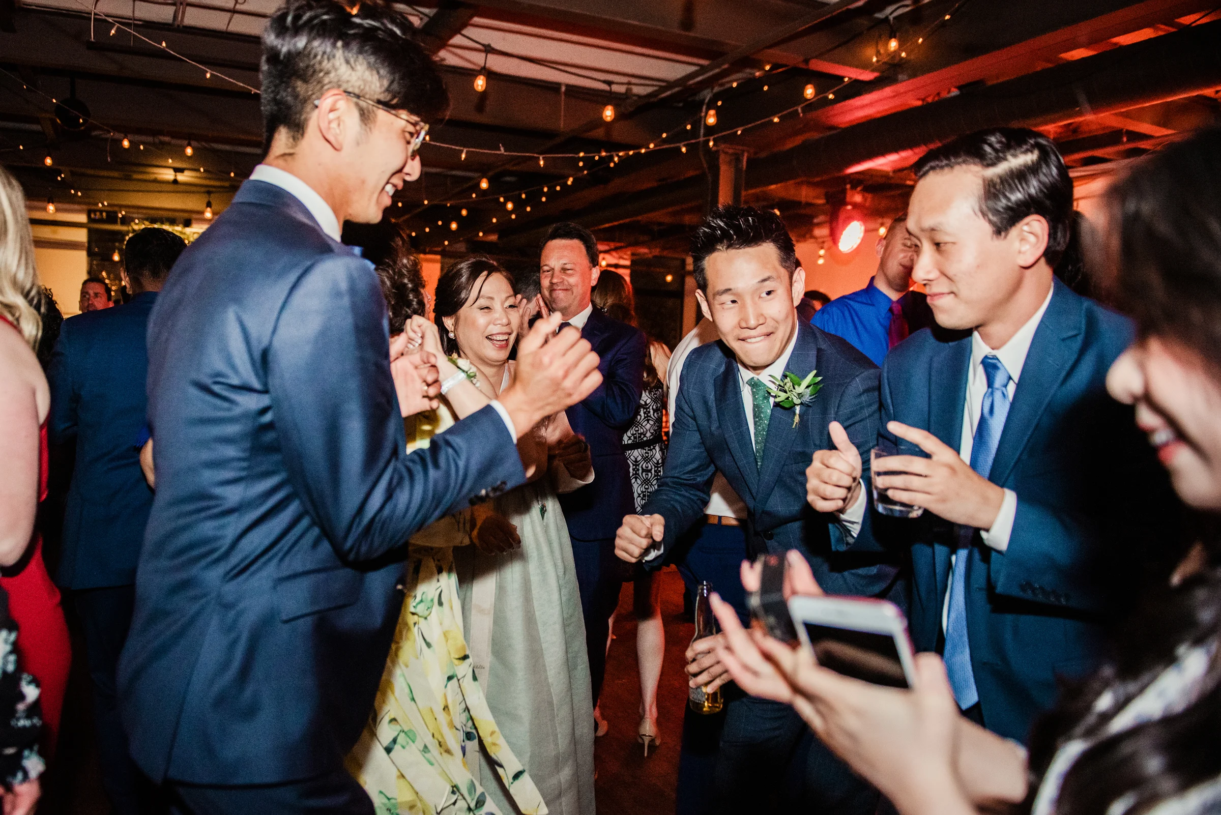 SKY_Armory_Syracuse_Wedding_JILL_STUDIO_Rochester_NY_Photographer_DSC_6417.jpg