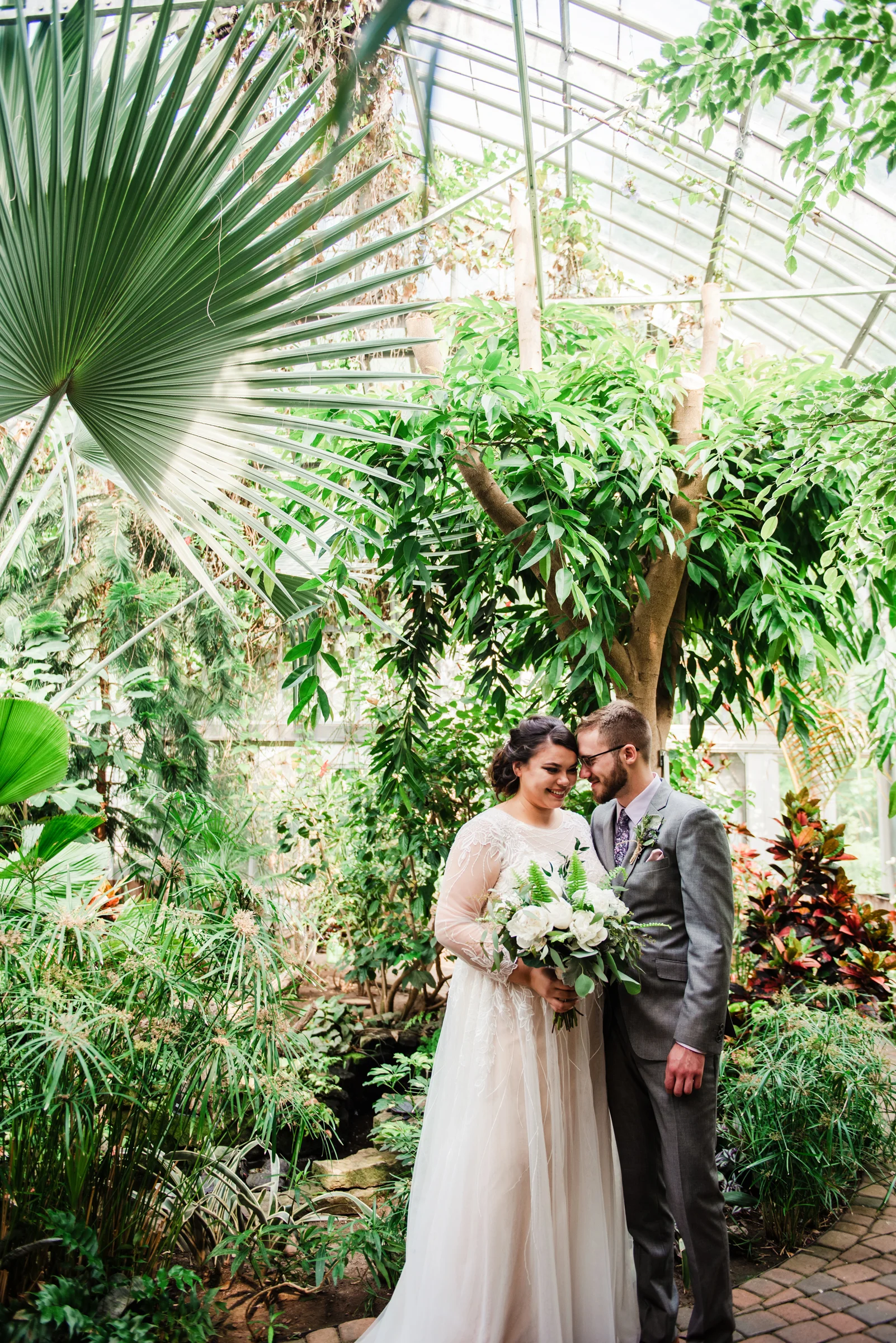 Studio_180_Lamberton_Conservatory_Rochester_Wedding_JILL_STUDIO_Rochester_NY_Photographer_DSC_8402.jpg