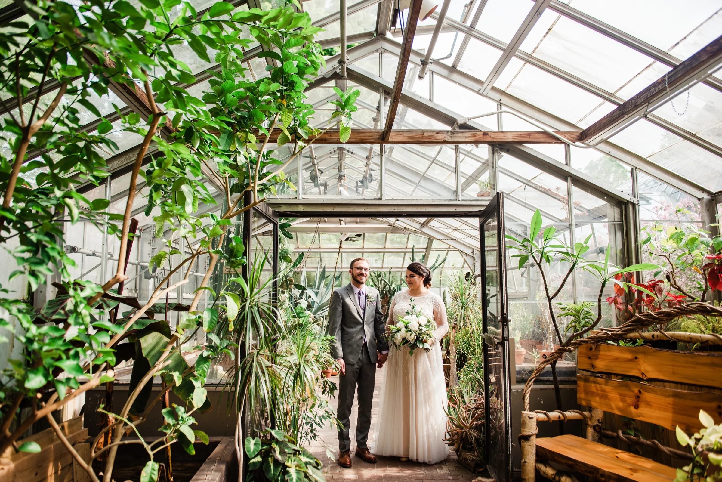 Studio_180_Lamberton_Conservatory_Rochester_Wedding_JILL_STUDIO_Rochester_NY_Photographer_DSC_8443.jpg
