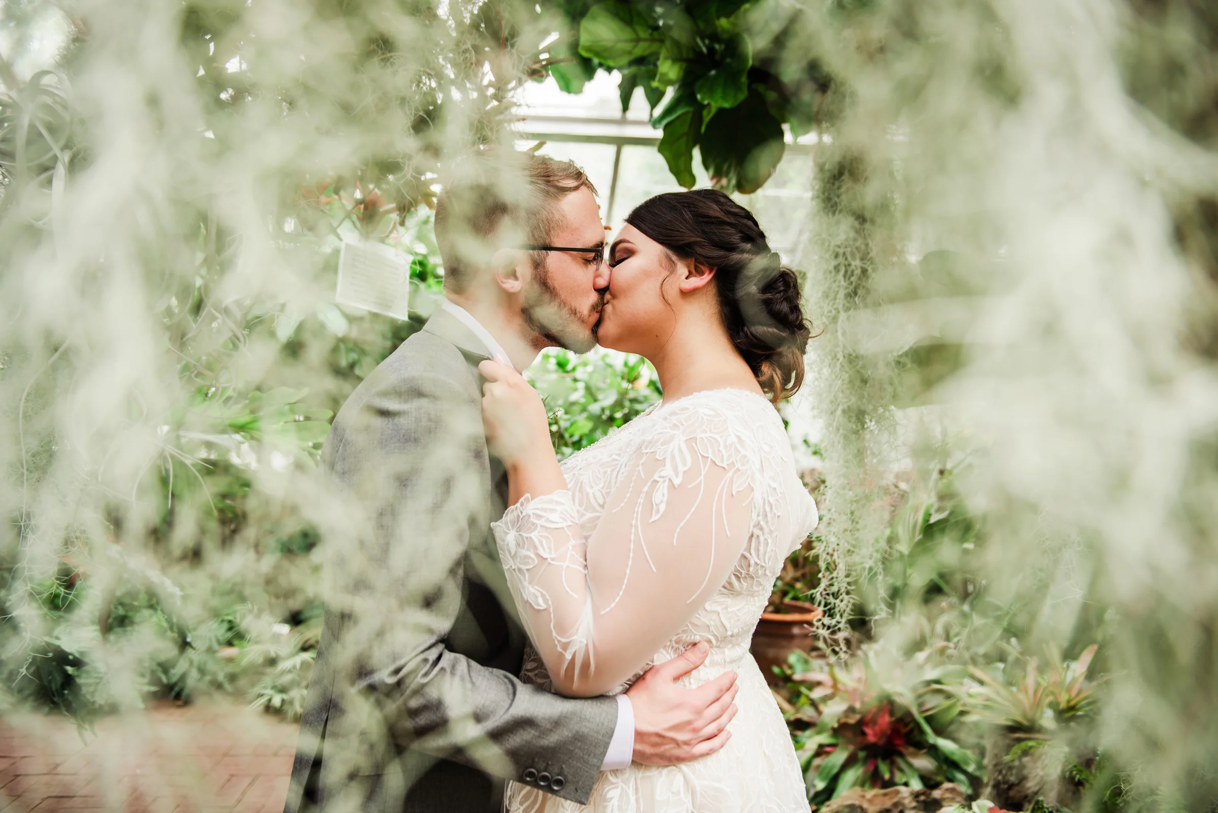Studio_180_Lamberton_Conservatory_Rochester_Wedding_JILL_STUDIO_Rochester_NY_Photographer_DSC_8556.jpg