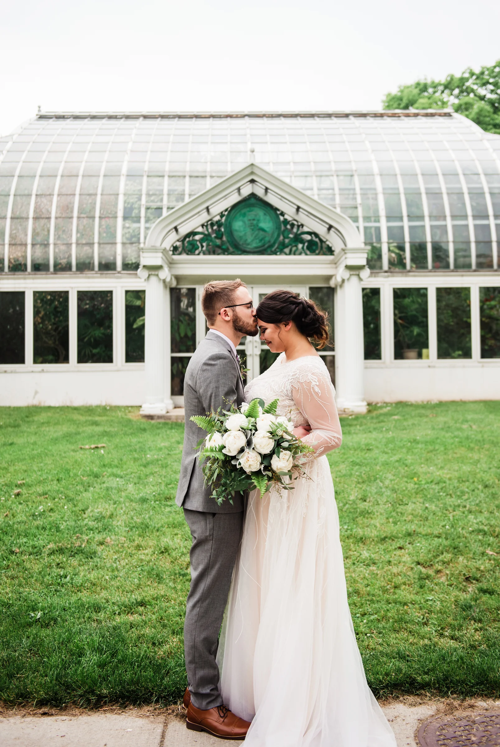 Studio_180_Lamberton_Conservatory_Rochester_Wedding_JILL_STUDIO_Rochester_NY_Photographer_DSC_8776.jpg