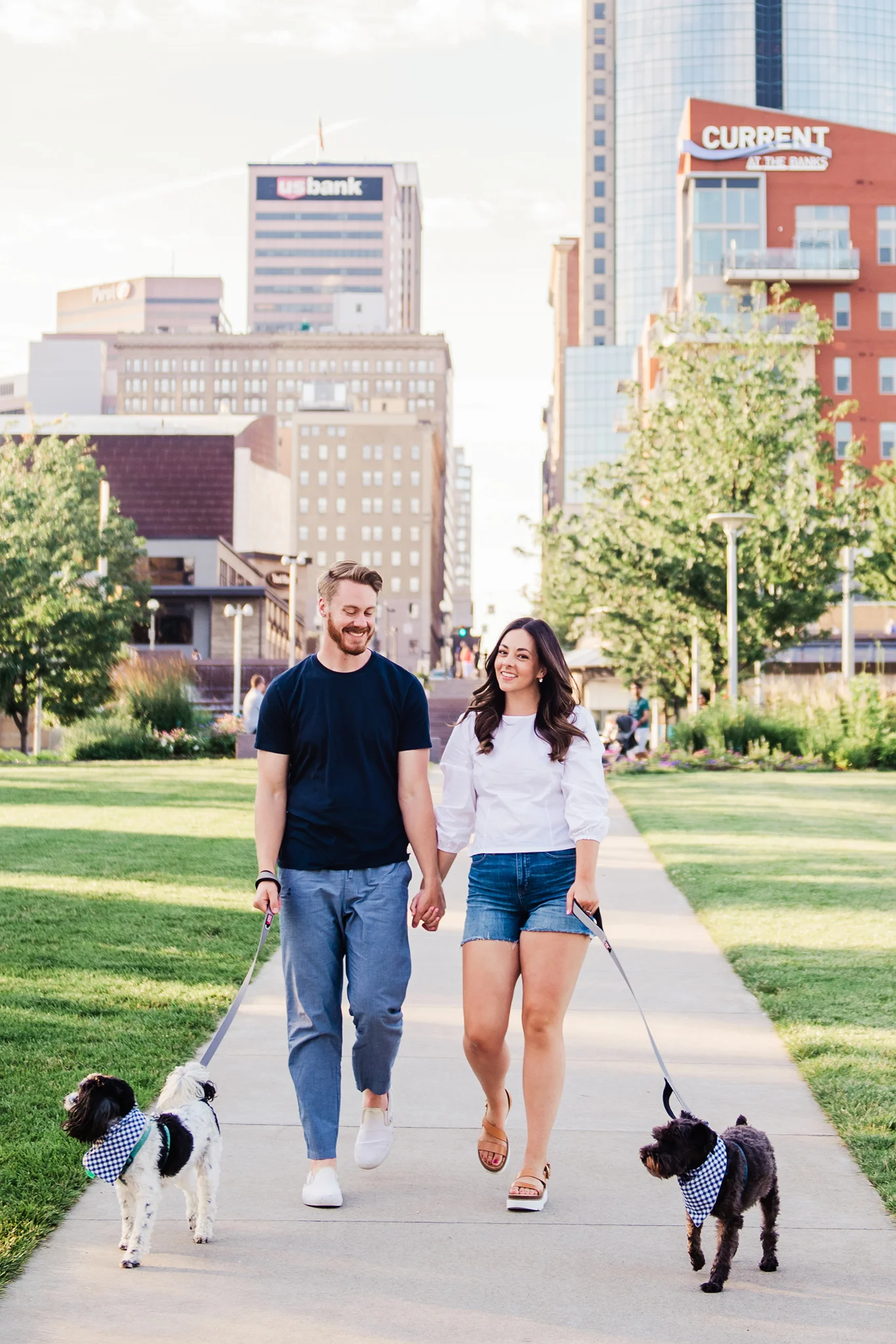 Smale_Riverfront_Park_Ault_Park_Cincinnati_Engagement_Session_JILL_STUDIO_Rochester_NY_Photographer_193630.jpg