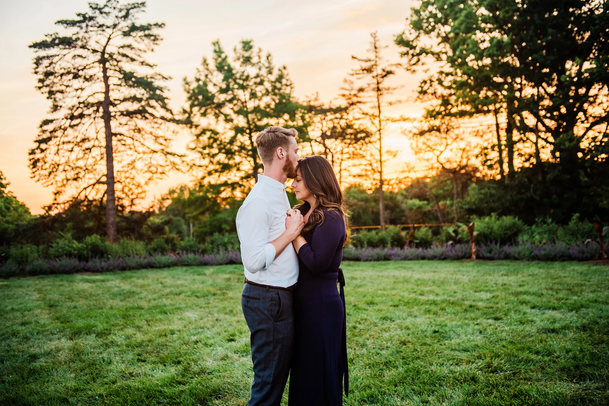 Smale_Riverfront_Park_Ault_Park_Cincinnati_Engagement_Session_JILL_STUDIO_Rochester_NY_Photographer_205826.jpg