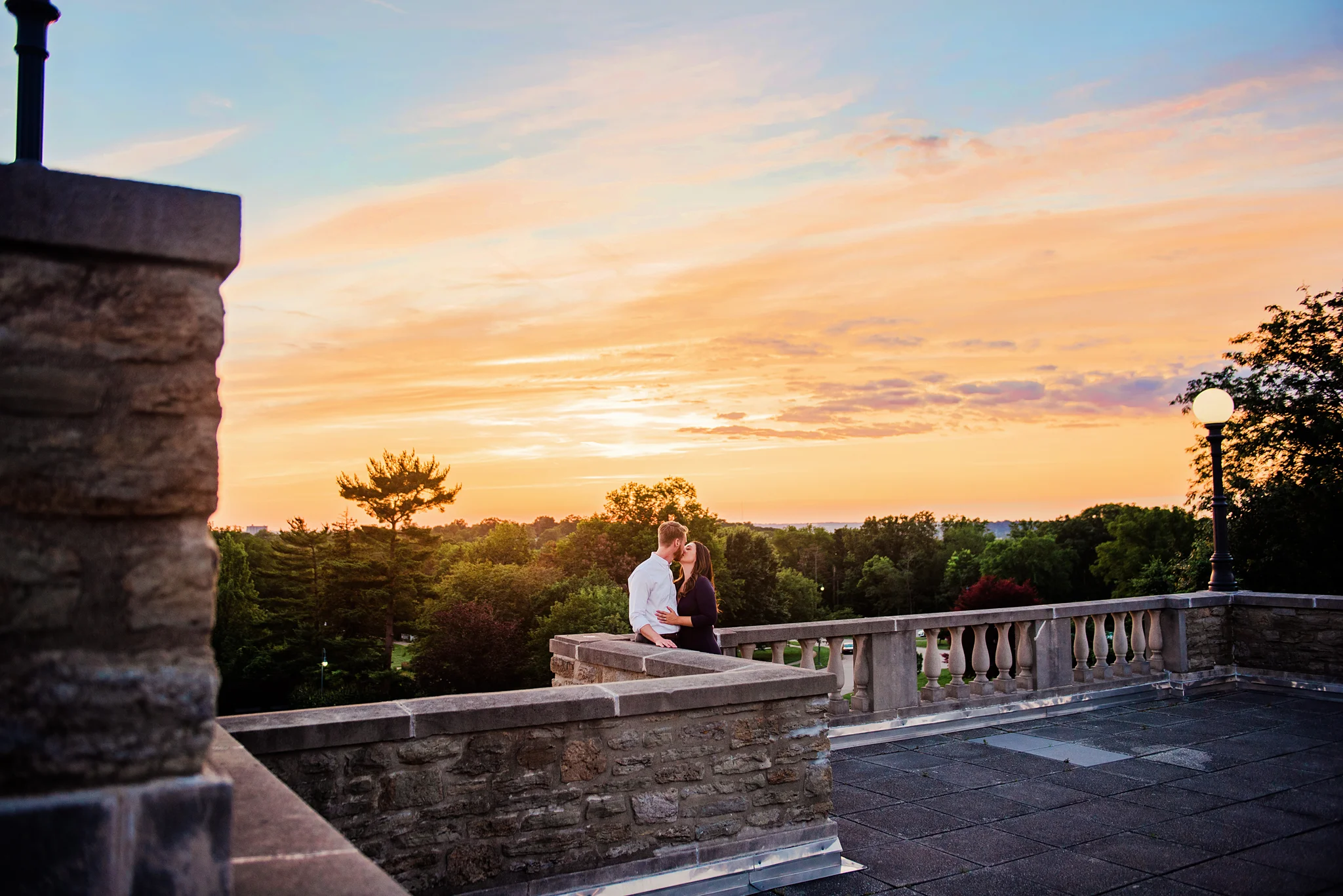 Smale_Riverfront_Park_Ault_Park_Cincinnati_Engagement_Session_JILL_STUDIO_Rochester_NY_Photographer_210520.jpg