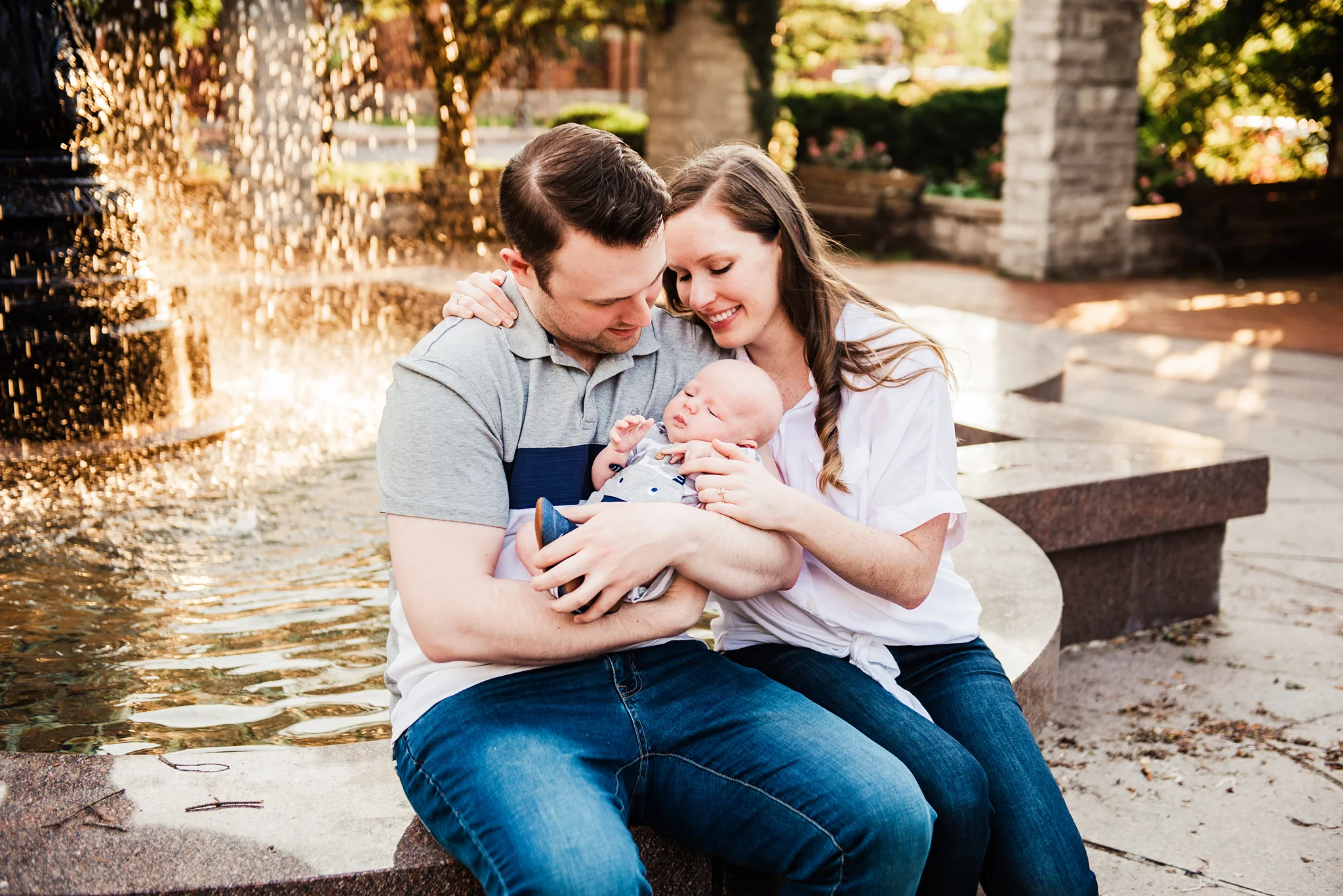 Franklin_Square_Park_Syracuse_Engagement_Session_JILL_STUDIO_Rochester_NY_Photographer_DSC_4023.jpg