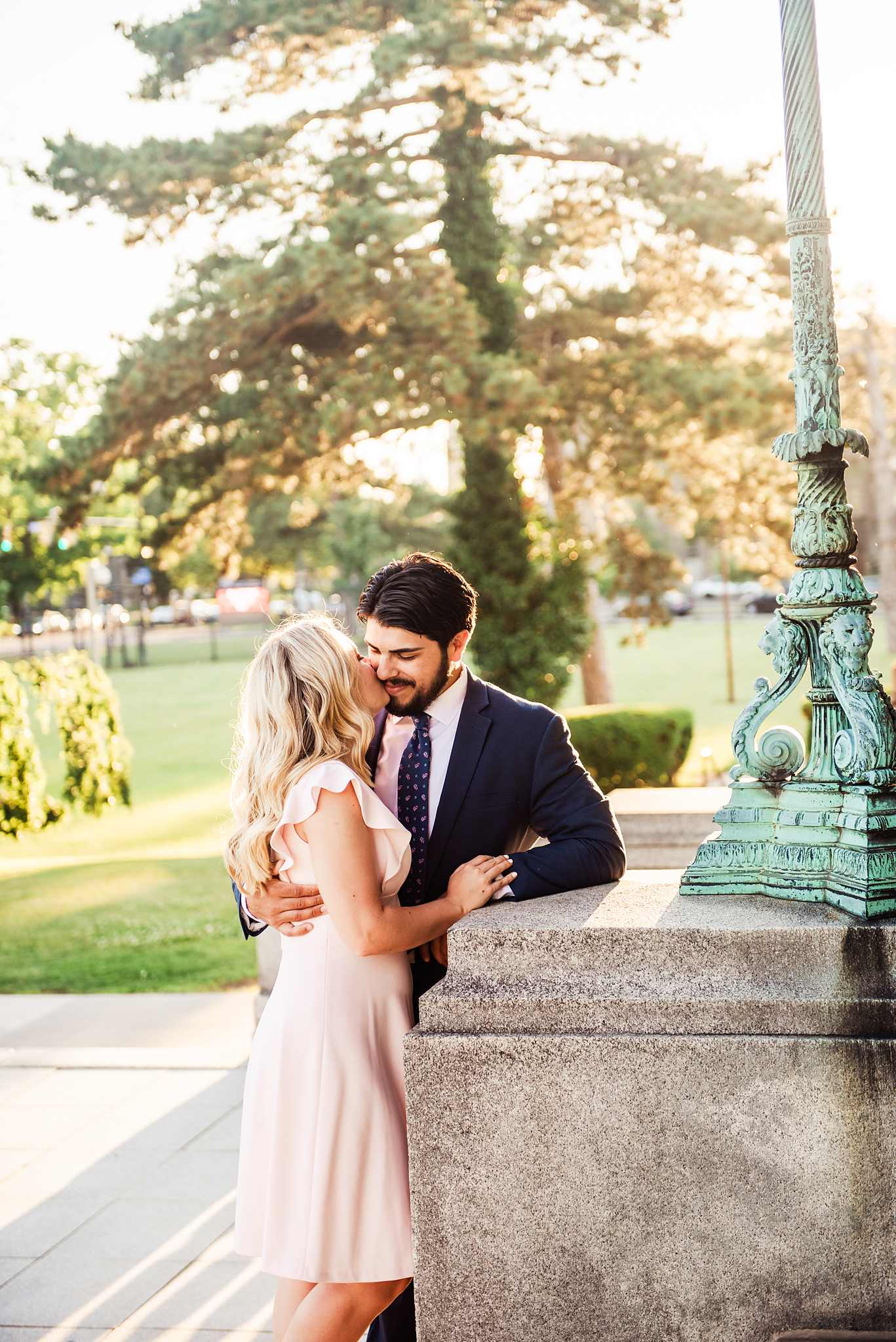 Memorial_Art_Gallery_Rochester_Engagement_Session_JILL_STUDIO_Rochester_NY_Photographer_DSC_5091.jpg