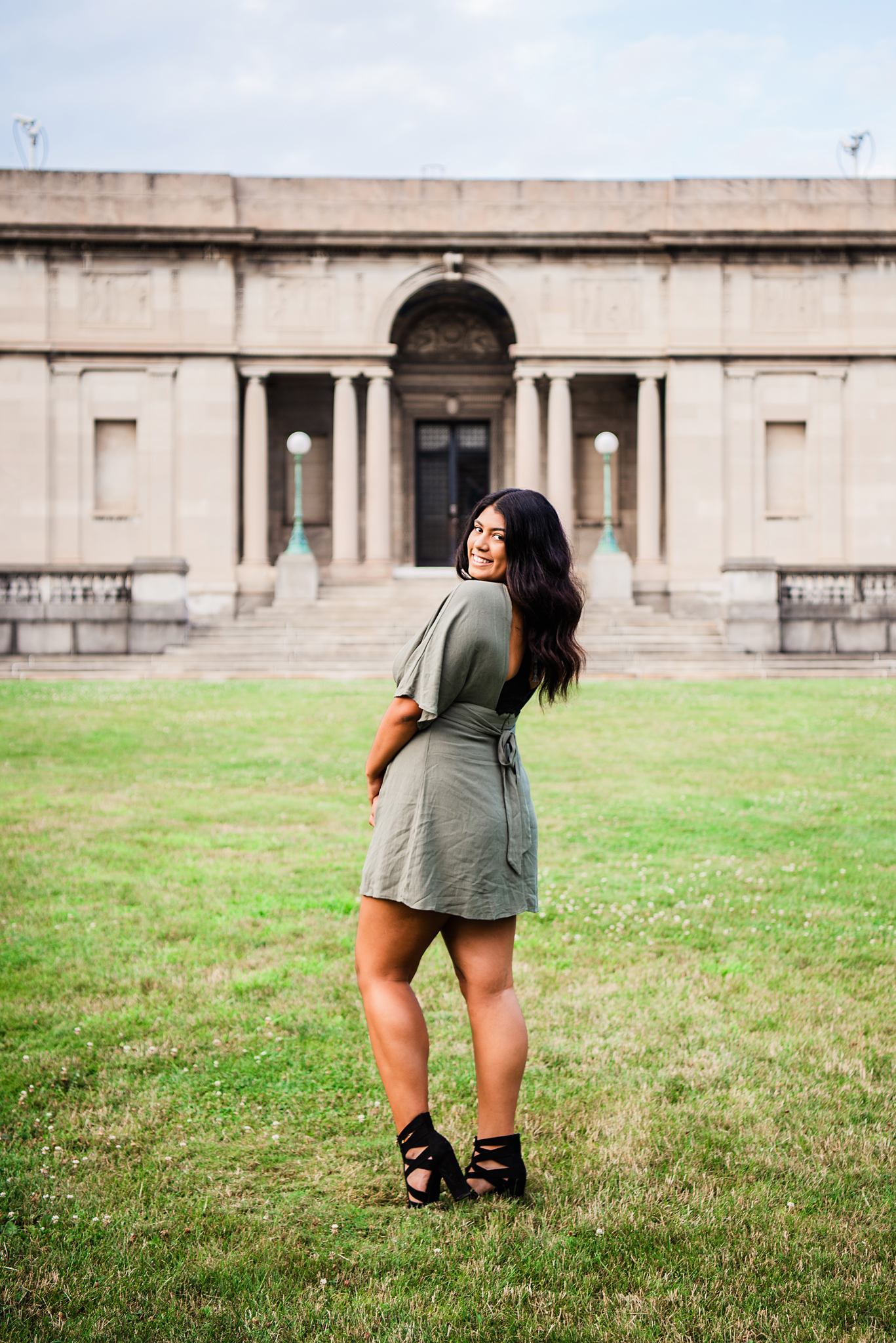 Memorial_Art_Gallery_Rochester_Senior_Portrait_Session_JILL_STUDIO_Rochester_NY_Photographer_DSC_4537.jpg