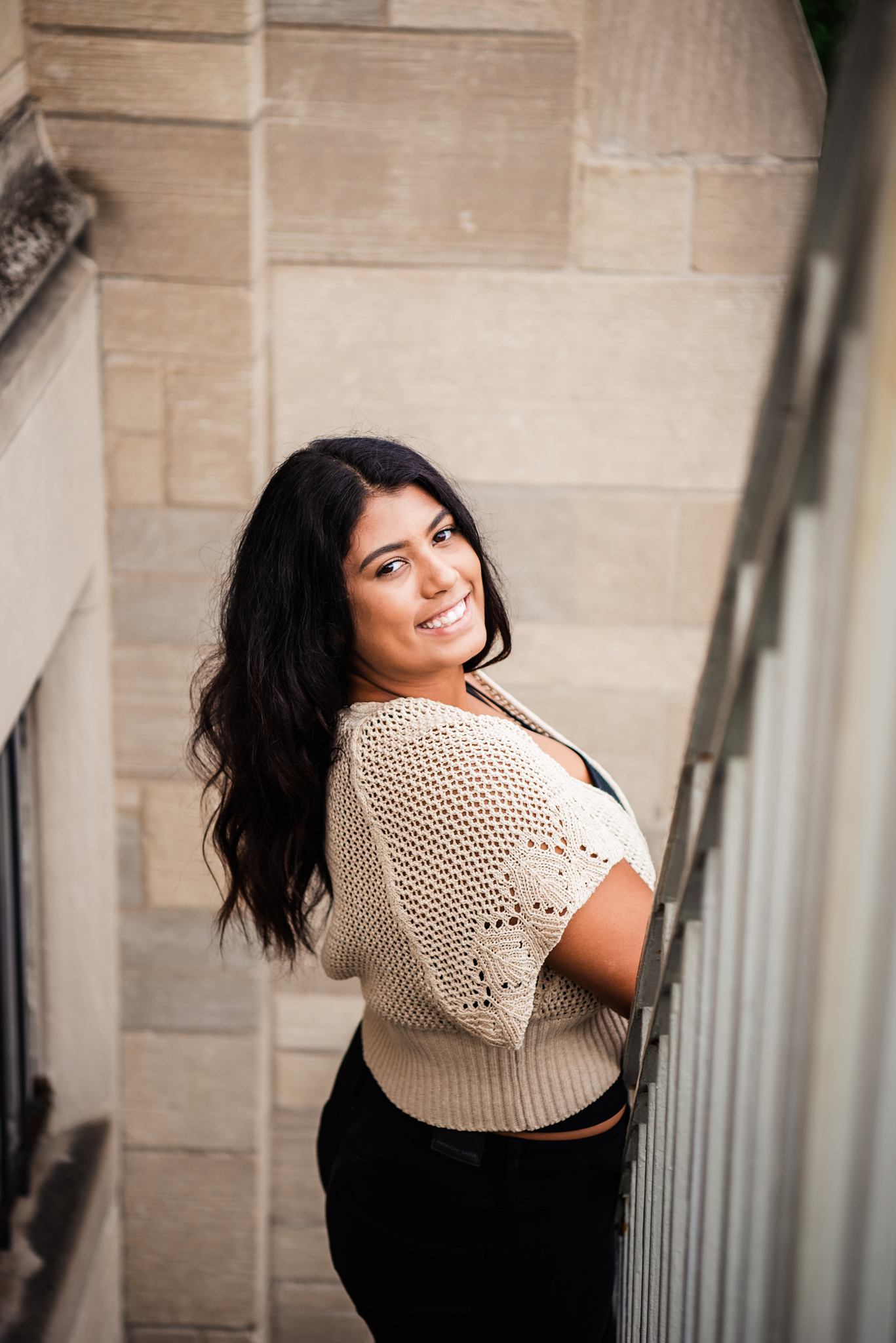 Memorial_Art_Gallery_Rochester_Senior_Portrait_Session_JILL_STUDIO_Rochester_NY_Photographer_DSC_4578.jpg