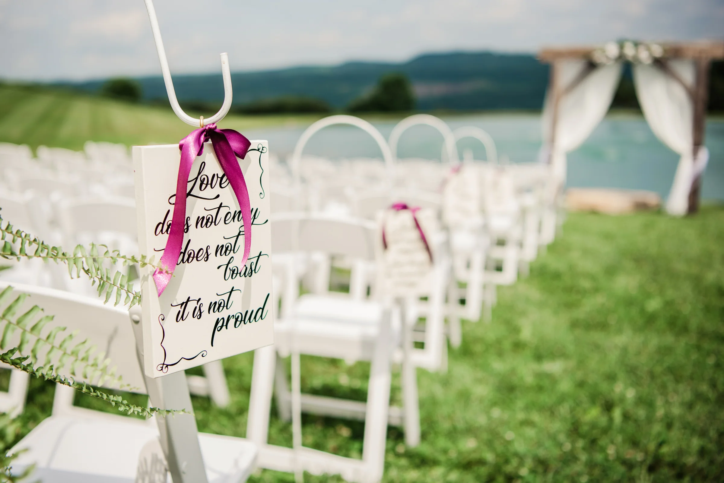 Best_View_Barn_Central_NY_Wedding_JILL_STUDIO_Rochester_NY_Photographer_DSC_3330.jpg