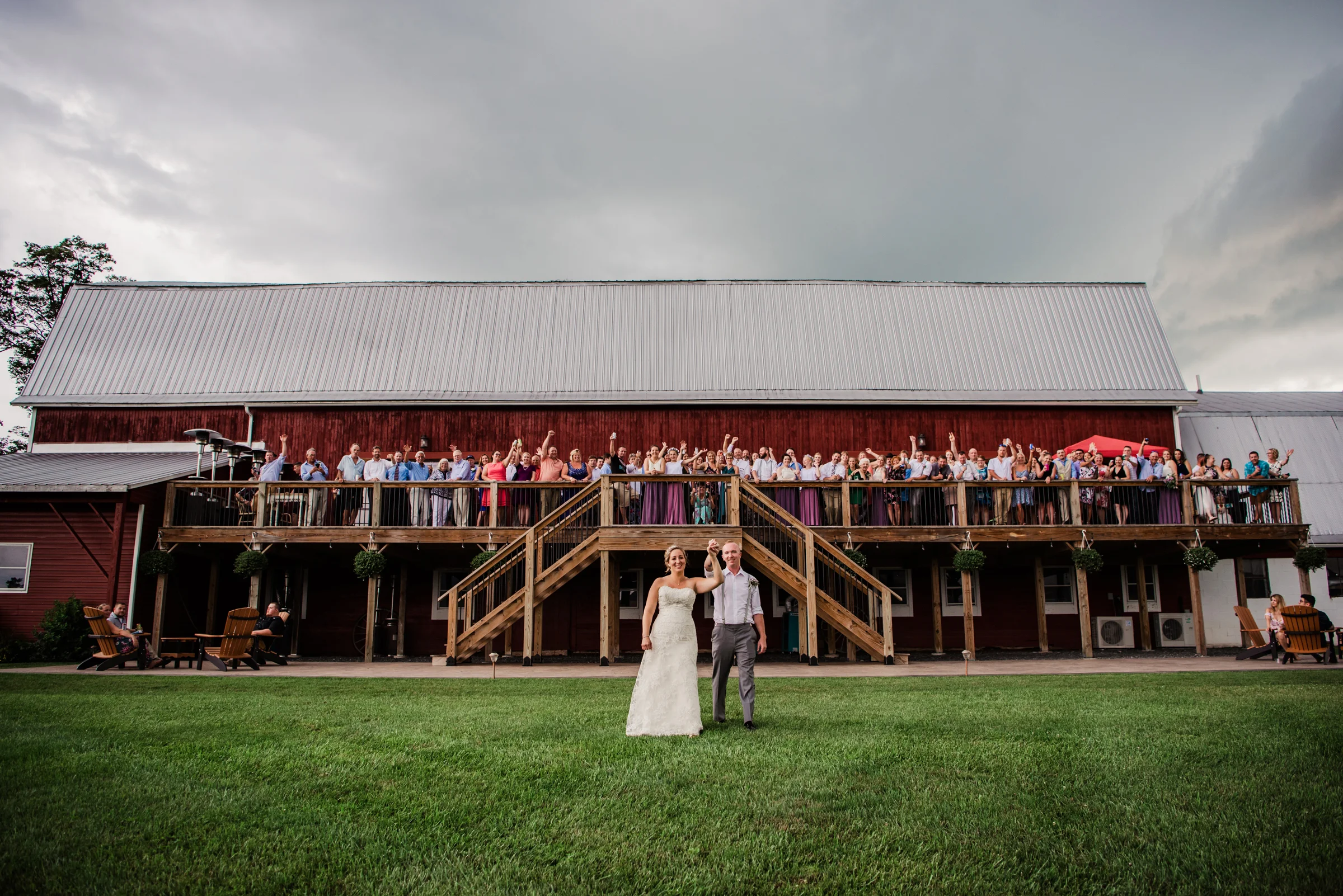 Best_View_Barn_Central_NY_Wedding_JILL_STUDIO_Rochester_NY_Photographer_DSC_4065.jpg
