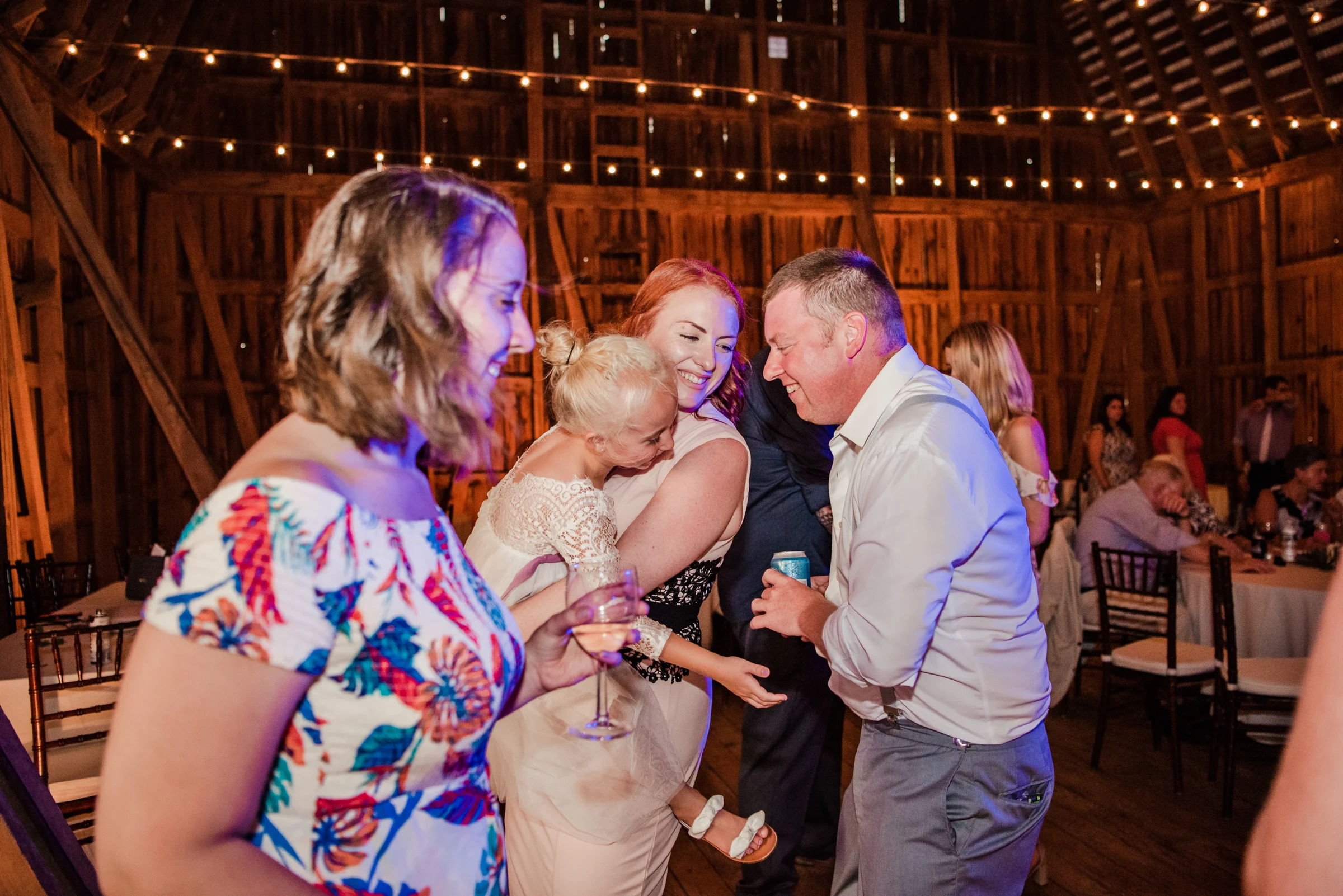 Best_View_Barn_Central_NY_Wedding_JILL_STUDIO_Rochester_NY_Photographer_DSC_4213.jpg