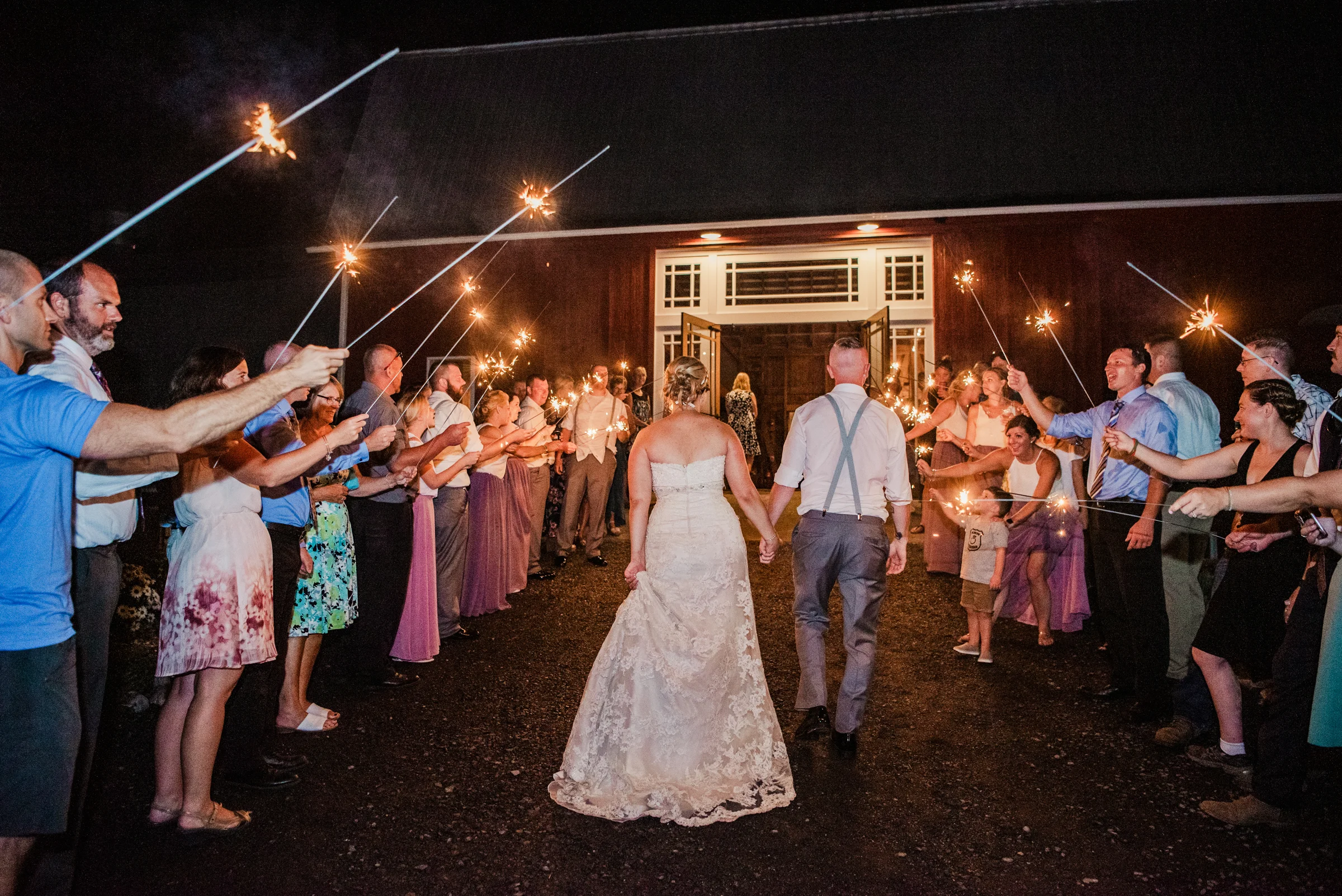 Best_View_Barn_Central_NY_Wedding_JILL_STUDIO_Rochester_NY_Photographer_DSC_4370.jpg