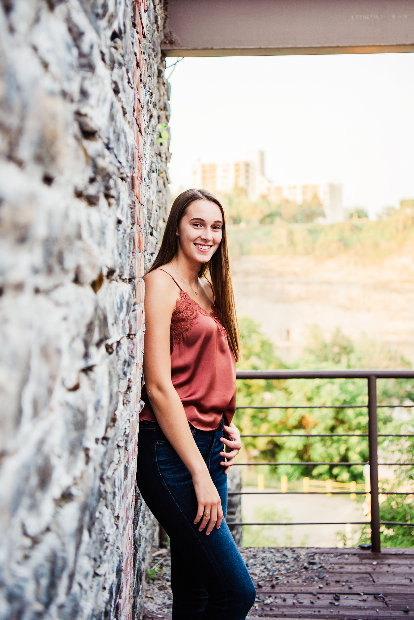 Memorial_Art_Gallery_High_Falls_Rochester_Senior_Portrait_Session_JILL_STUDIO_Rochester_NY_Photographer_DSC_7957.jpg
