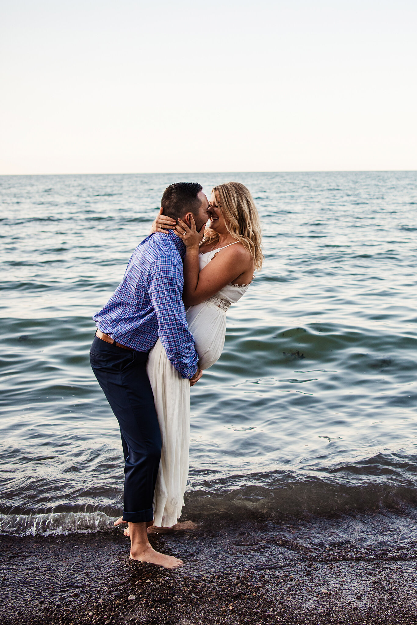 Rochester_Yacht_Club_Durand_Eastman_Beach_Rochester_Engagement_Session_JILL_STUDIO_Rochester_NY_Photographer_DSC_6116.jpg