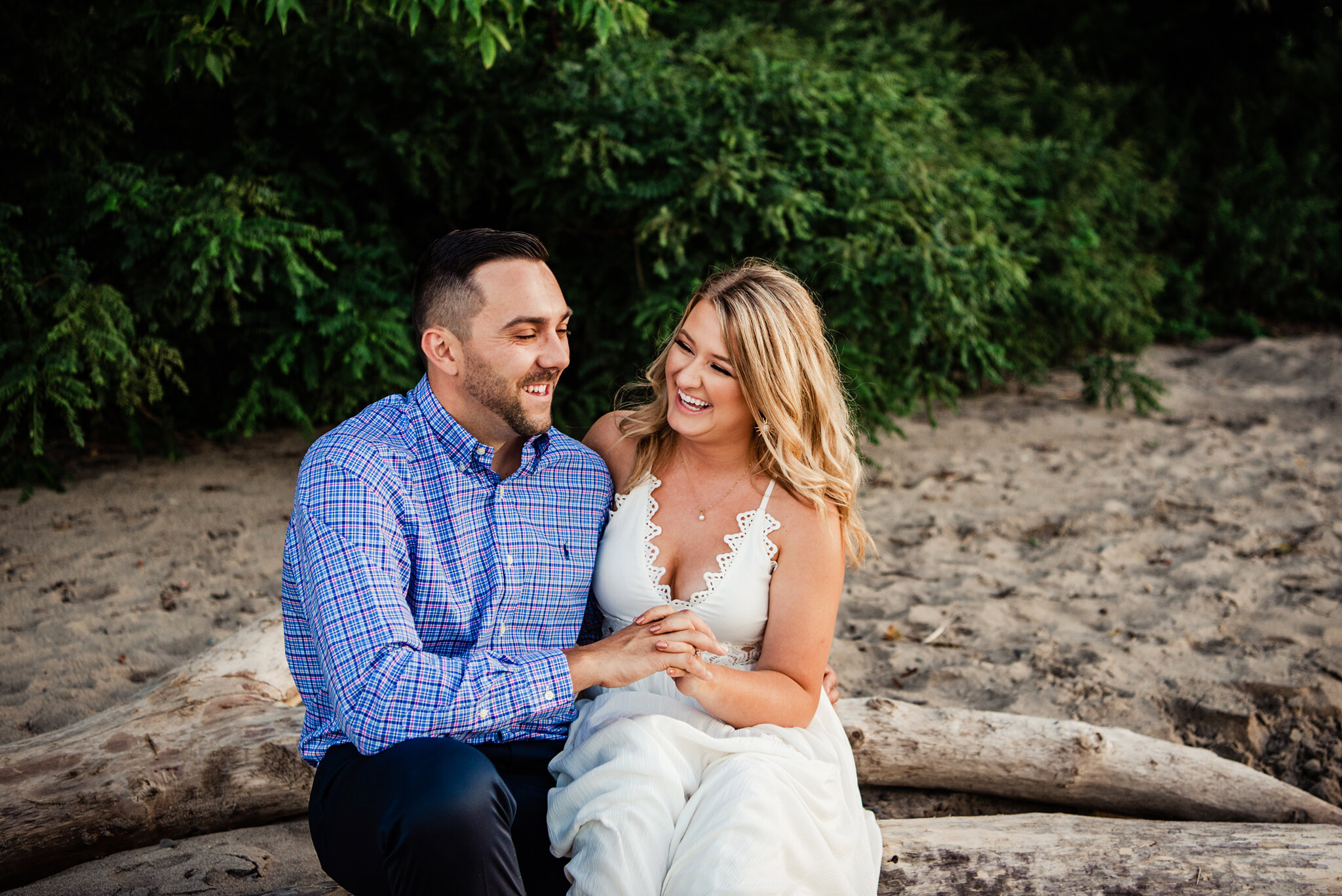 Rochester_Yacht_Club_Durand_Eastman_Beach_Rochester_Engagement_Session_JILL_STUDIO_Rochester_NY_Photographer_DSC_6375.jpg