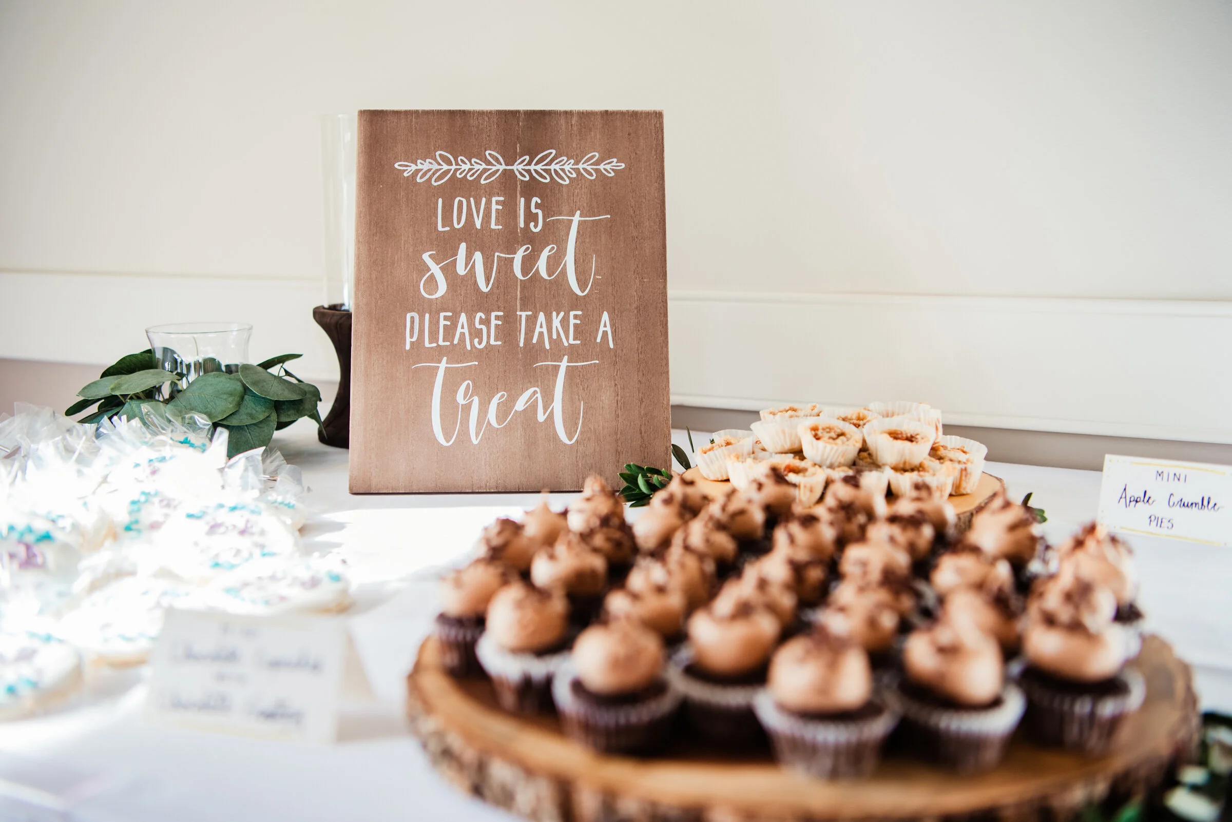 Deerfield_Country_Club_Rochester_Wedding_JILL_STUDIO_Rochester_NY_Photographer_DSC_6627.jpg
