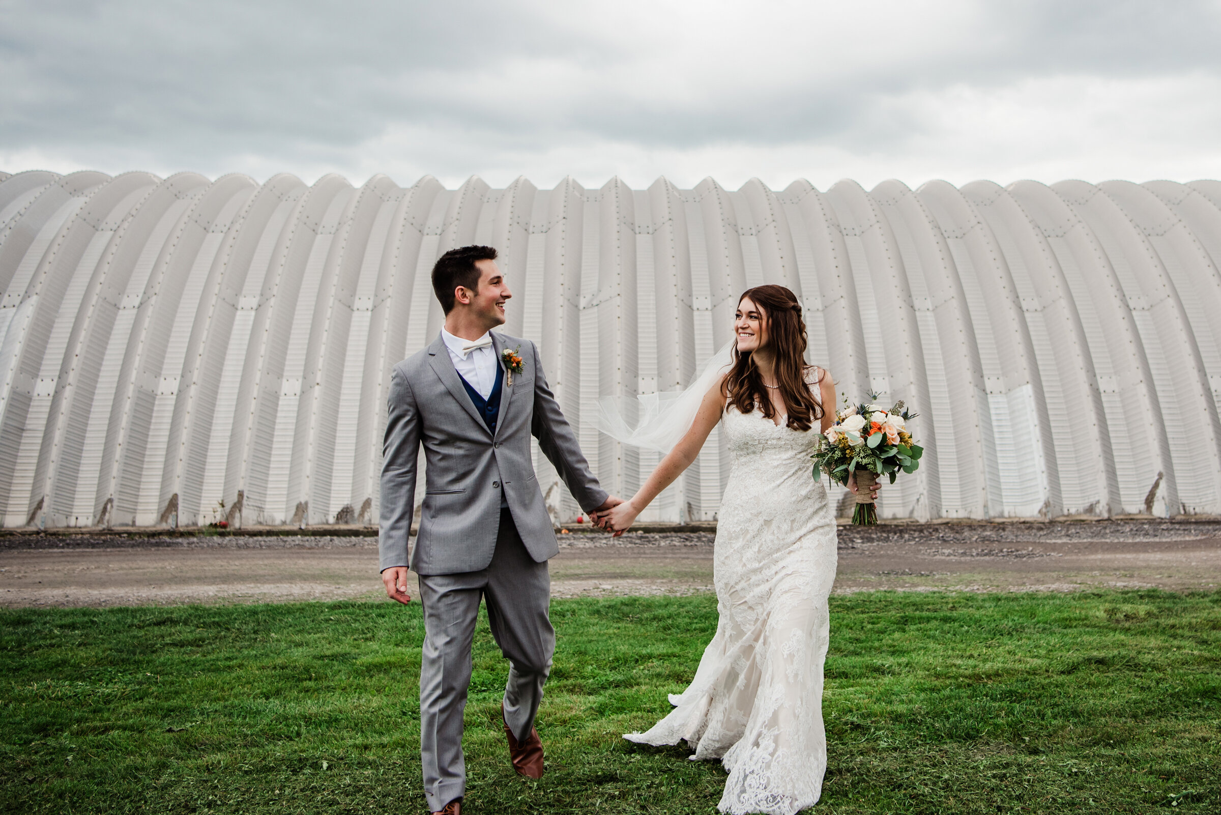 Pomona_at_Blue_Barn_Rochester_Wedding_JILL_STUDIO_Rochester_NY_Photographer_DSC_8345.jpg