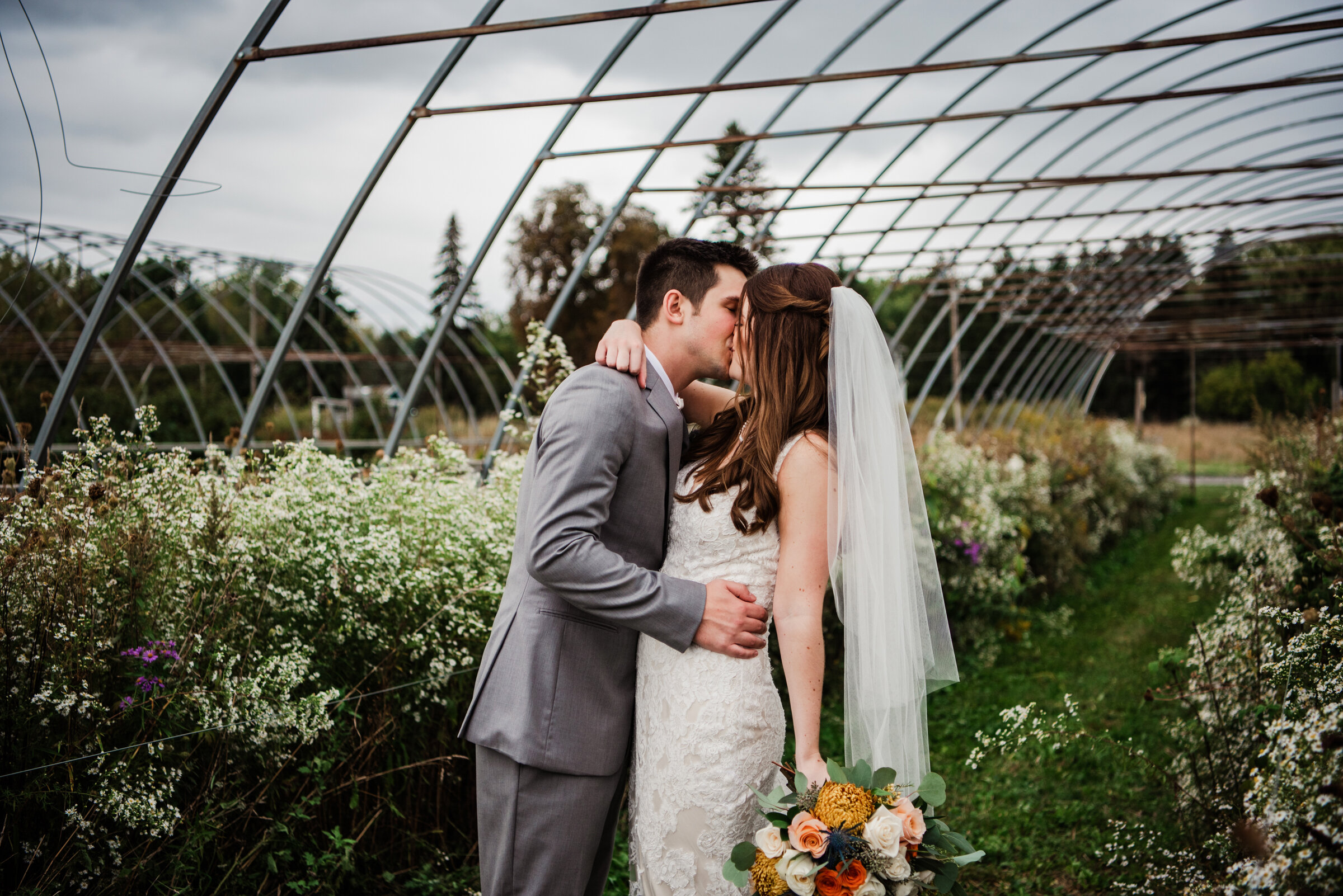 Pomona_at_Blue_Barn_Rochester_Wedding_JILL_STUDIO_Rochester_NY_Photographer_DSC_8478.jpg