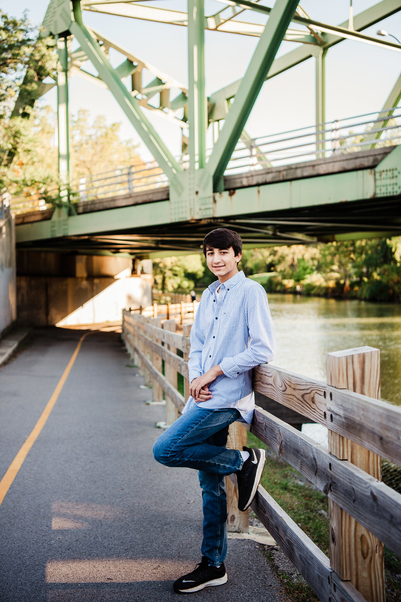 Schoen_Place_Rochester_Senior_Portrait_Session_JILL_STUDIO_Rochester_NY_Photographer_DSC_9162.jpg