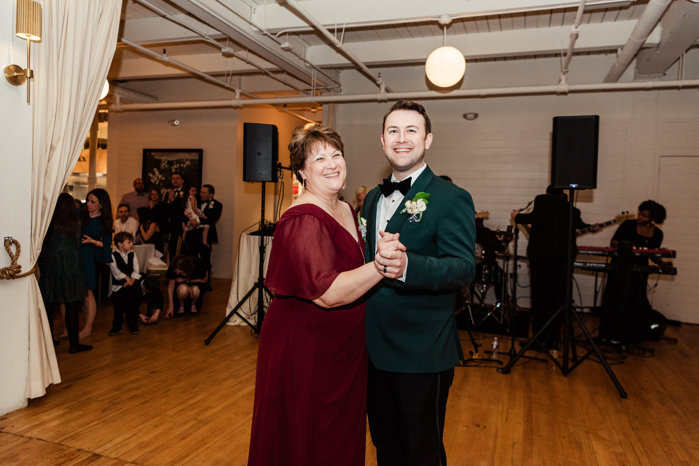 Jack_Rabbit_Club_Rochester_Wedding_JILL_STUDIO_Rochester_NY_Photographer_2167.jpg