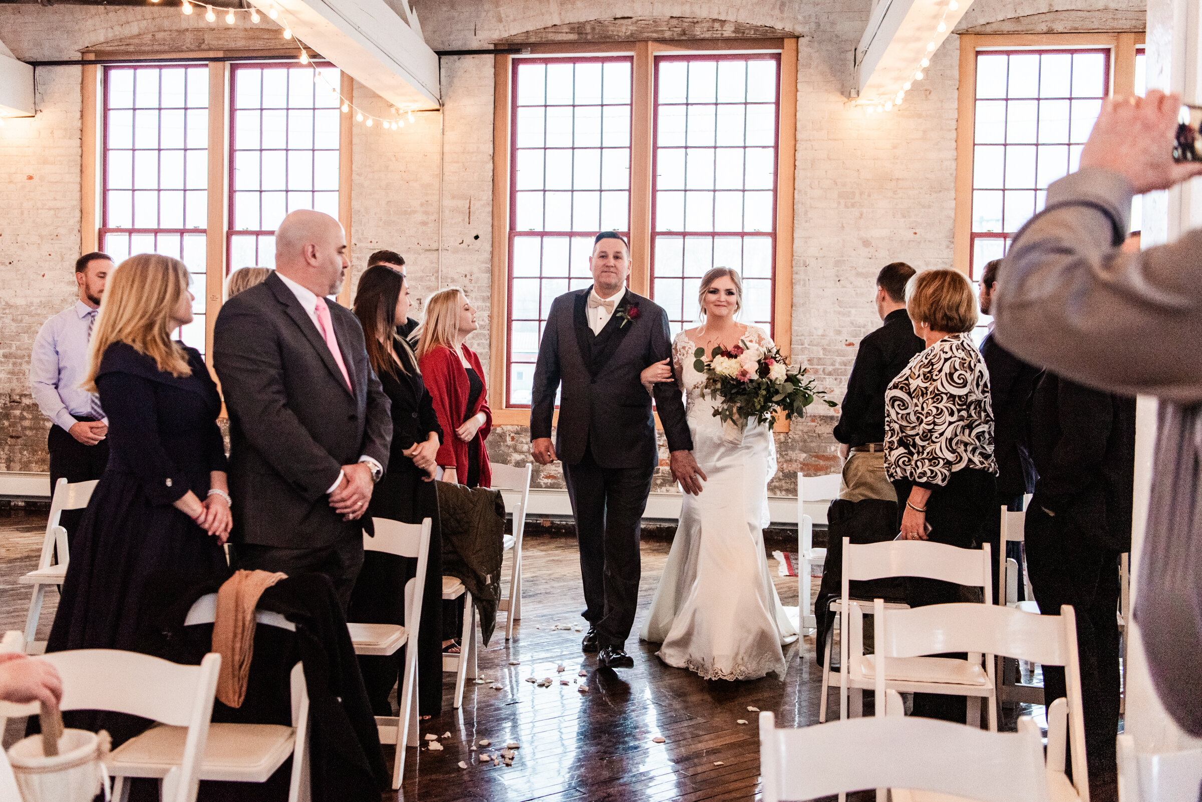 The_Cracker_Factory_Ventosa_Vineyards_Finger_Lakes_Wedding_JILL_STUDIO_Rochester_NY_Photographer_3129.jpg