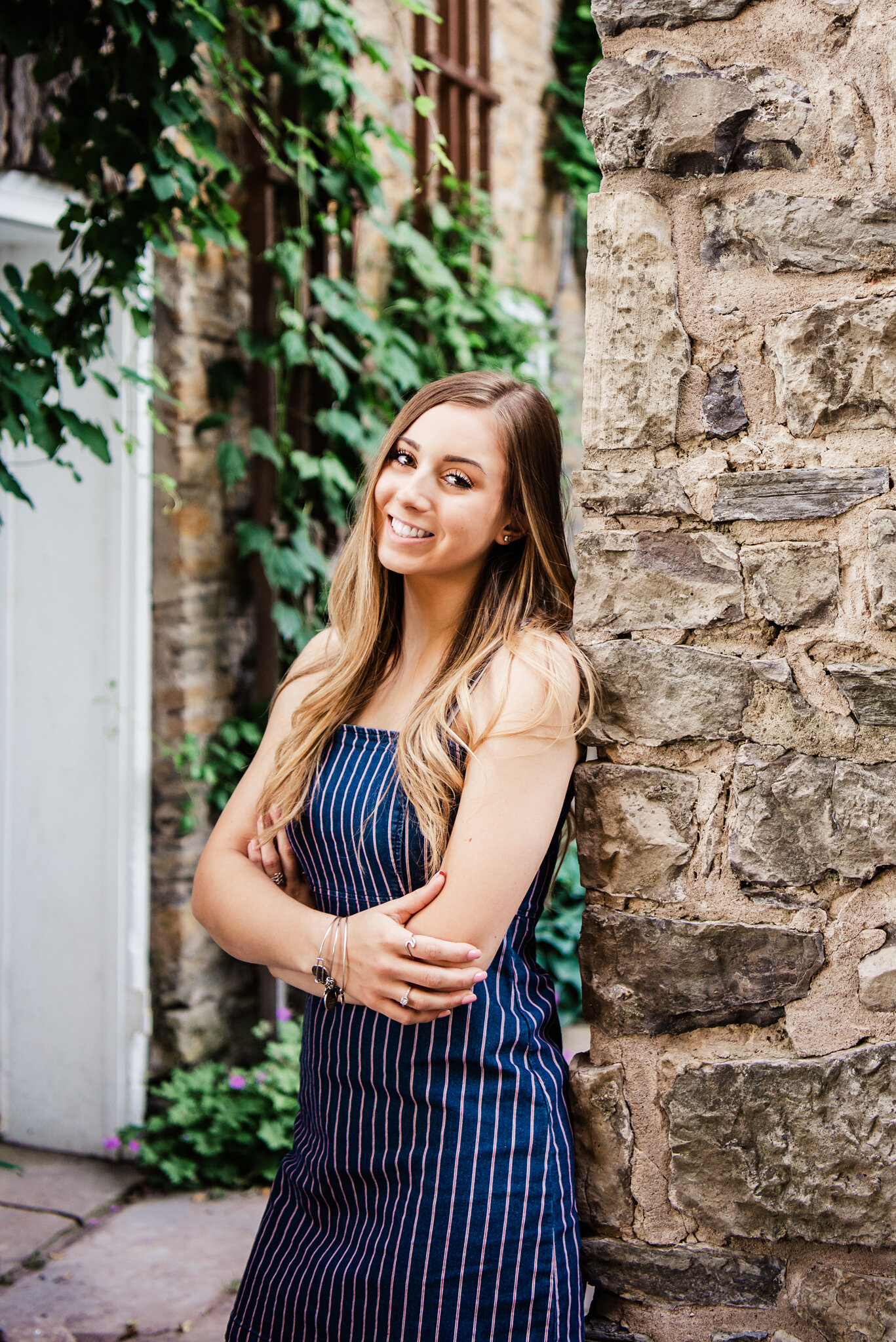 Warner_Castle_Sunken_Gardens_Rochester_Senior_Portrait_Session_JILL_STUDIO_Rochester_NY_Photographer_DSC_7334.jpg