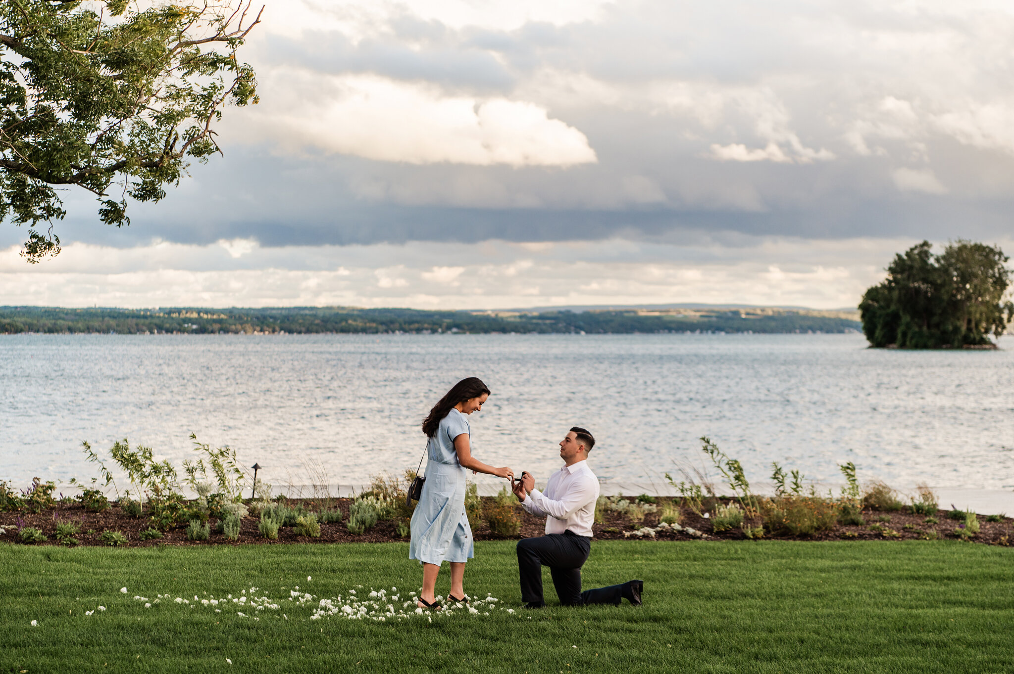 The_Lake_House_On_Canandaigua_Finger_Lakes_Proposal_JILL_STUDIO_Rochester_NY_Photographer_0208.jpg