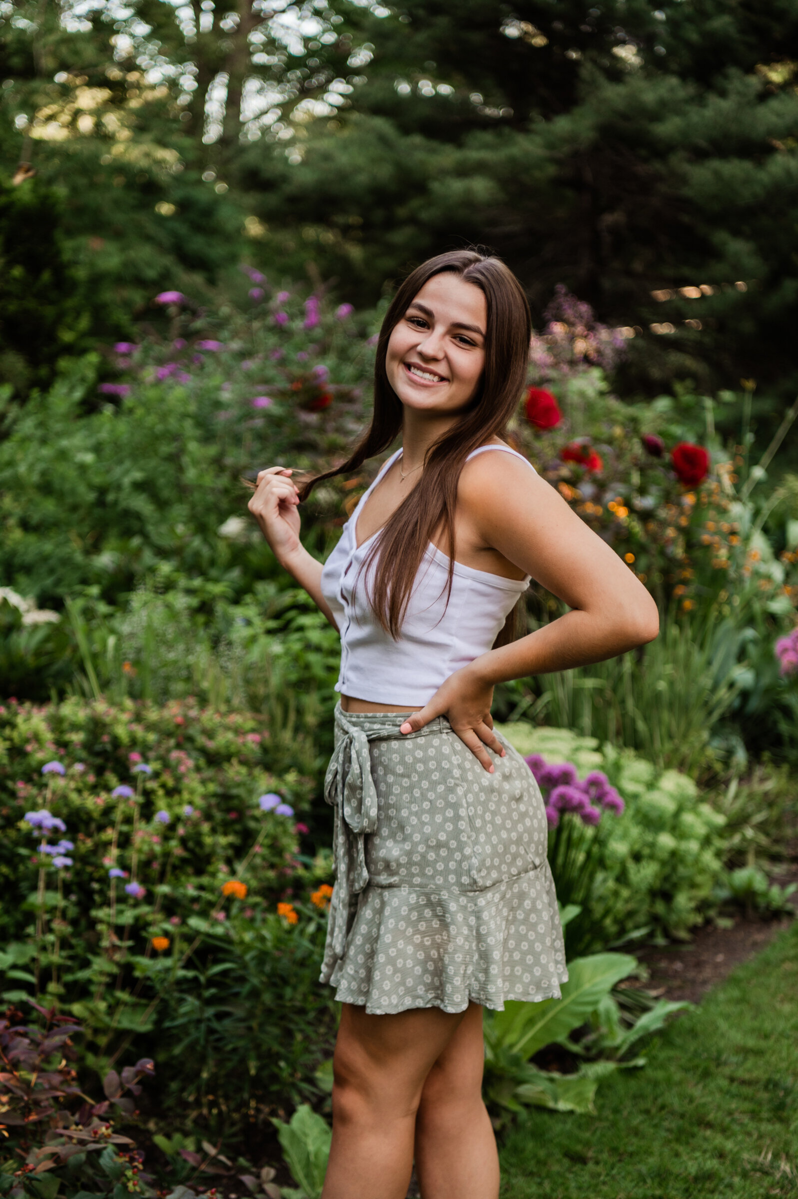 Warner_Castle_Sunken_Gardens_Lamberton_Conservatory_Rochester_Senior_Portrait_Session_JILL_STUDIO_Rochester_NY_Photographer_0908.jpg