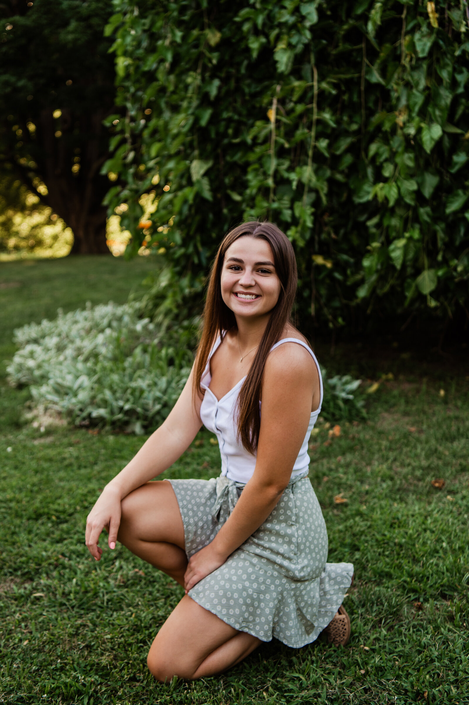 Warner_Castle_Sunken_Gardens_Lamberton_Conservatory_Rochester_Senior_Portrait_Session_JILL_STUDIO_Rochester_NY_Photographer_0995.jpg