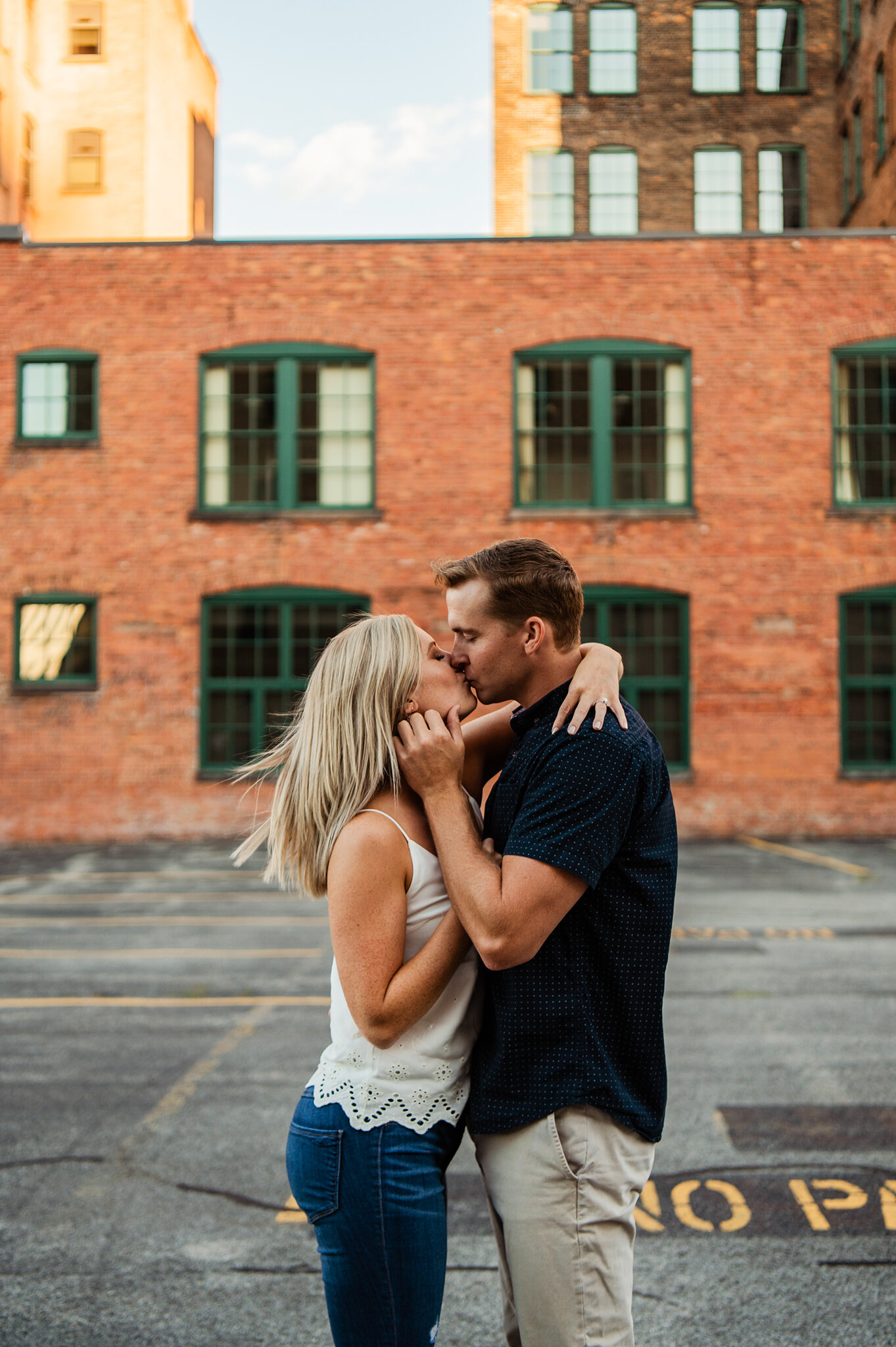 Genesee_Brew_House_High_Falls_Rochester_Engagement_Session_JILL_STUDIO_Rochester_NY_Photographer_5512.jpg
