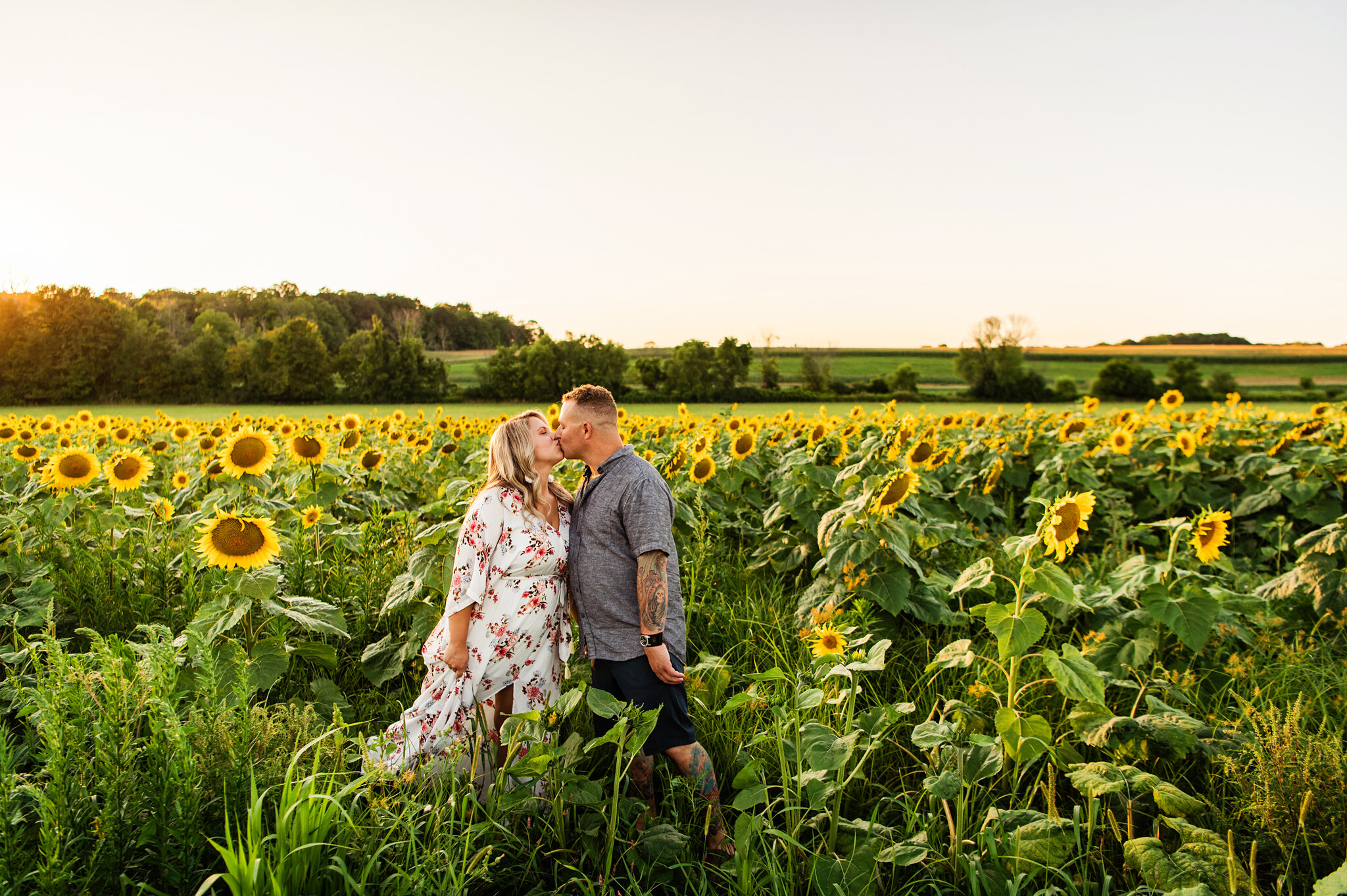 Sunflower_Farm_Rochester_Engagement_Session_JILL_STUDIO_Rochester_NY_Photographer_6664.jpg