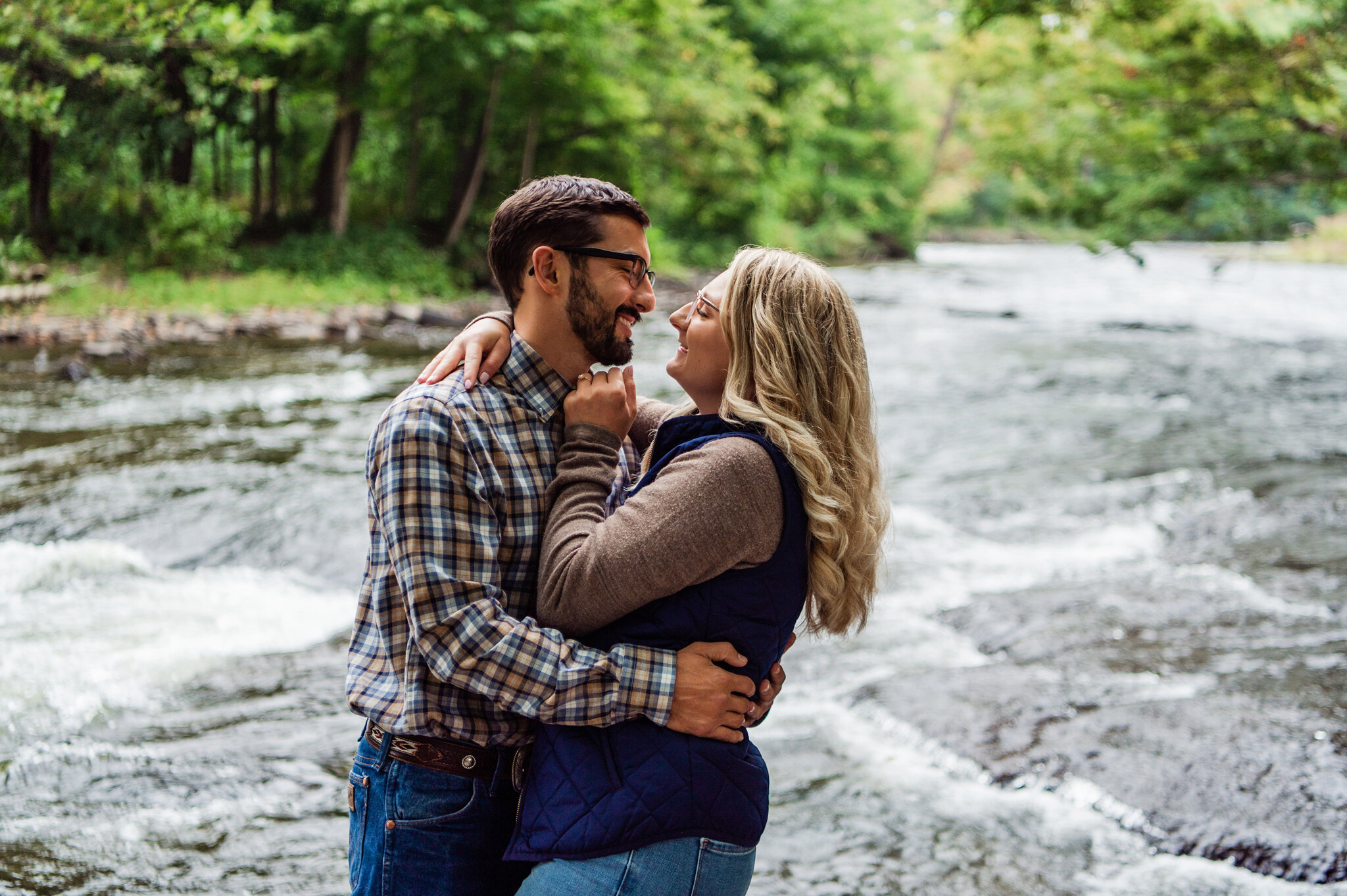 Village_of_Pulaski_Central_NY_Engagement_Session_JILL_STUDIO_Rochester_NY_Photographer_3938.jpg