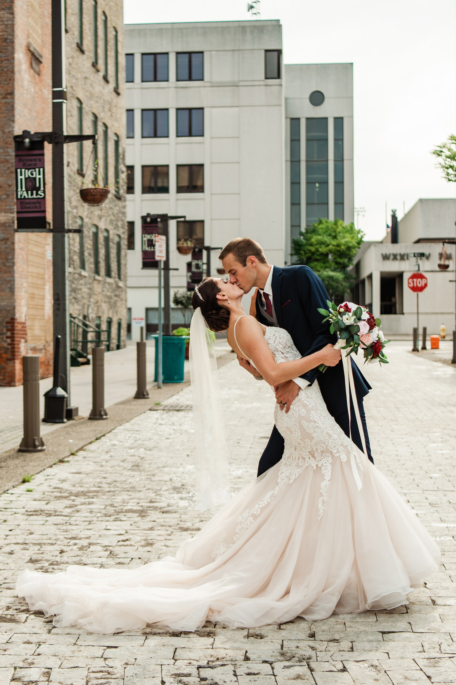 La_Luna_Rochester_Wedding_JILL_STUDIO_Rochester_NY_Photographer_7020.jpg