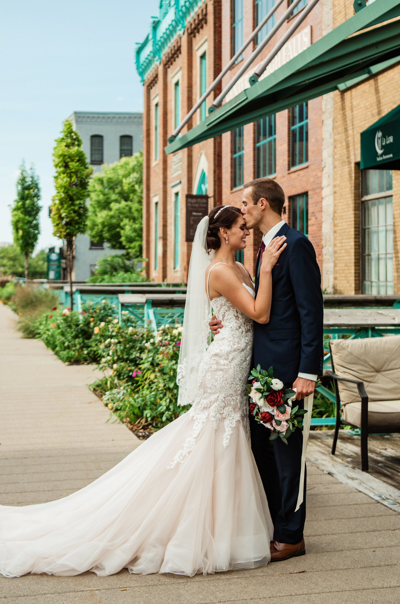 La_Luna_Rochester_Wedding_JILL_STUDIO_Rochester_NY_Photographer_7036.jpg