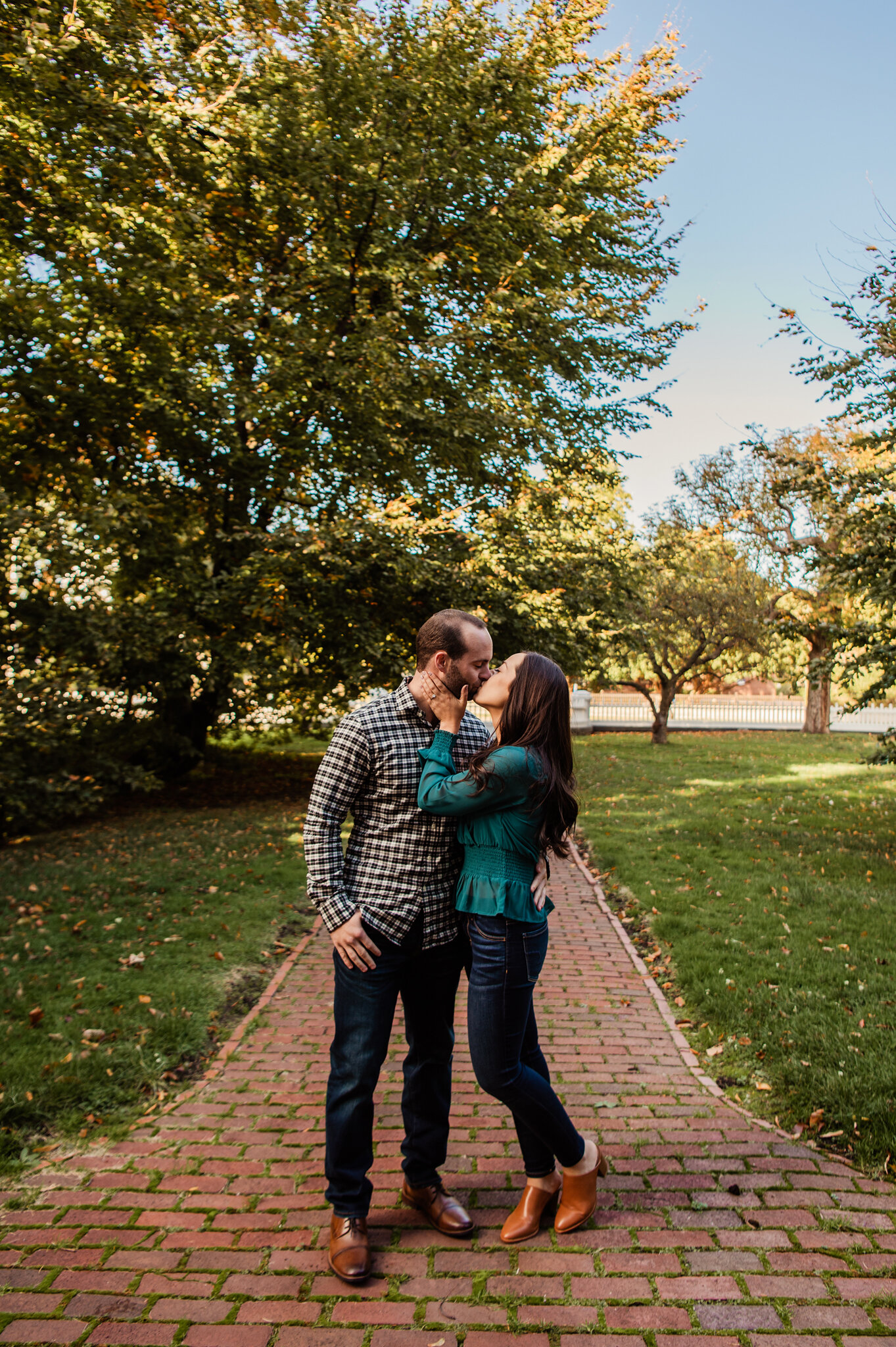 Genesee_Valley_Club_High_Falls_Rochester_Engagement_Session_JILL_STUDIO_Rochester_NY_Photographer_1334.jpg