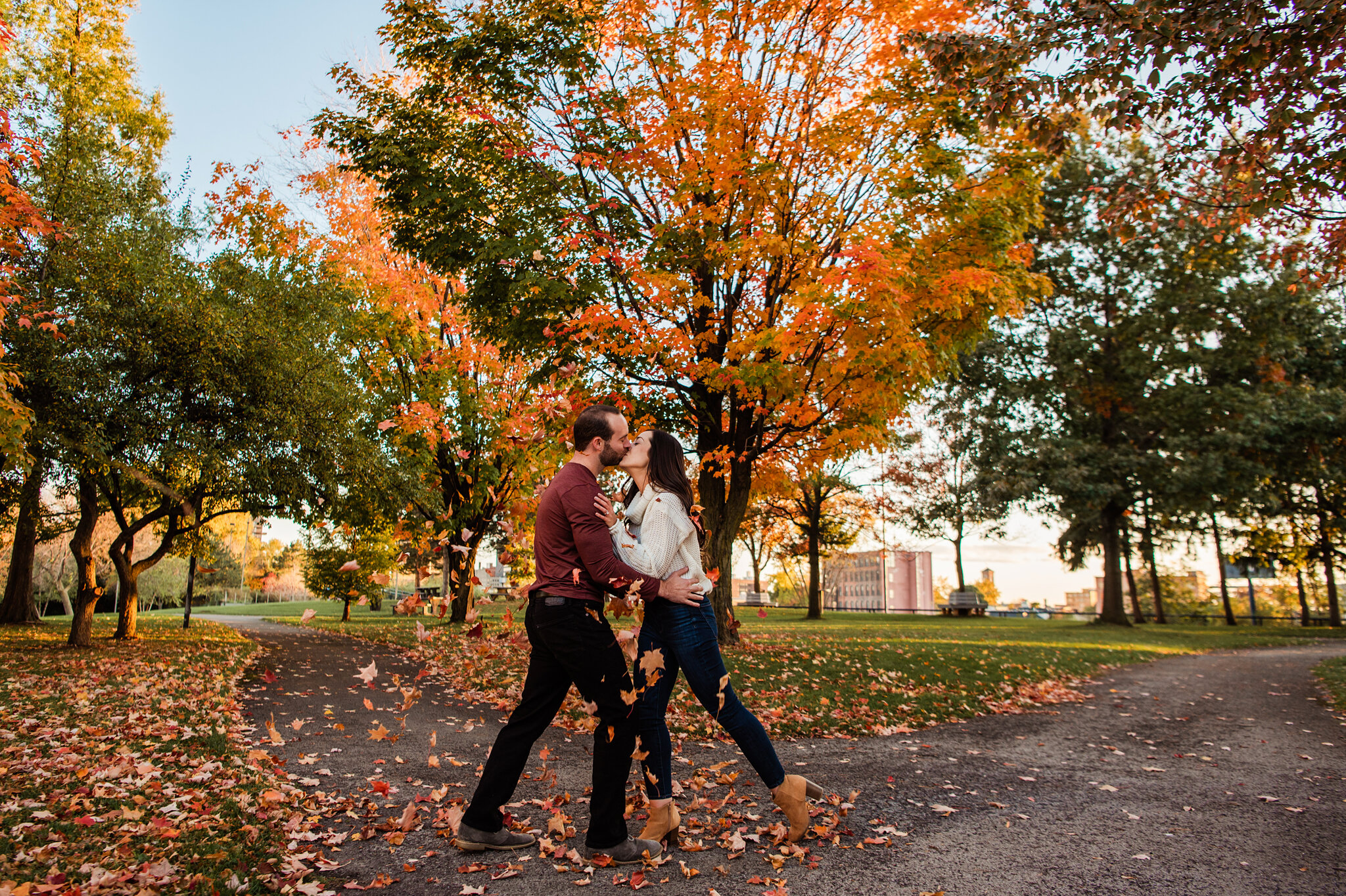 Genesee_Valley_Club_High_Falls_Rochester_Engagement_Session_JILL_STUDIO_Rochester_NY_Photographer_1607.jpg