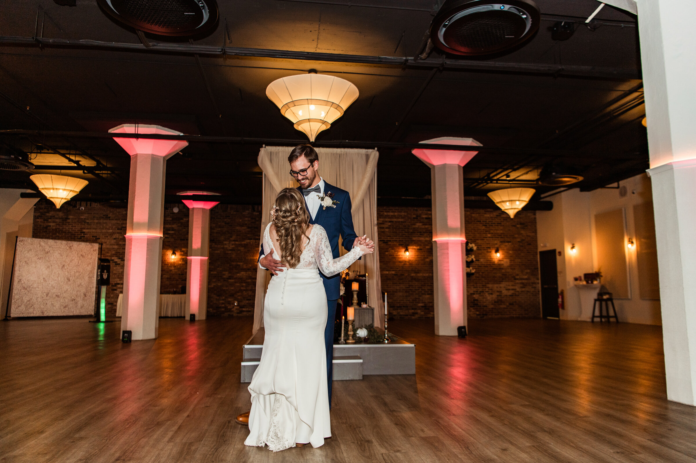 Wurlitzer_Events_Buffalo_Wedding_JILL_STUDIO_Rochester_NY_Photographer_7112.jpg