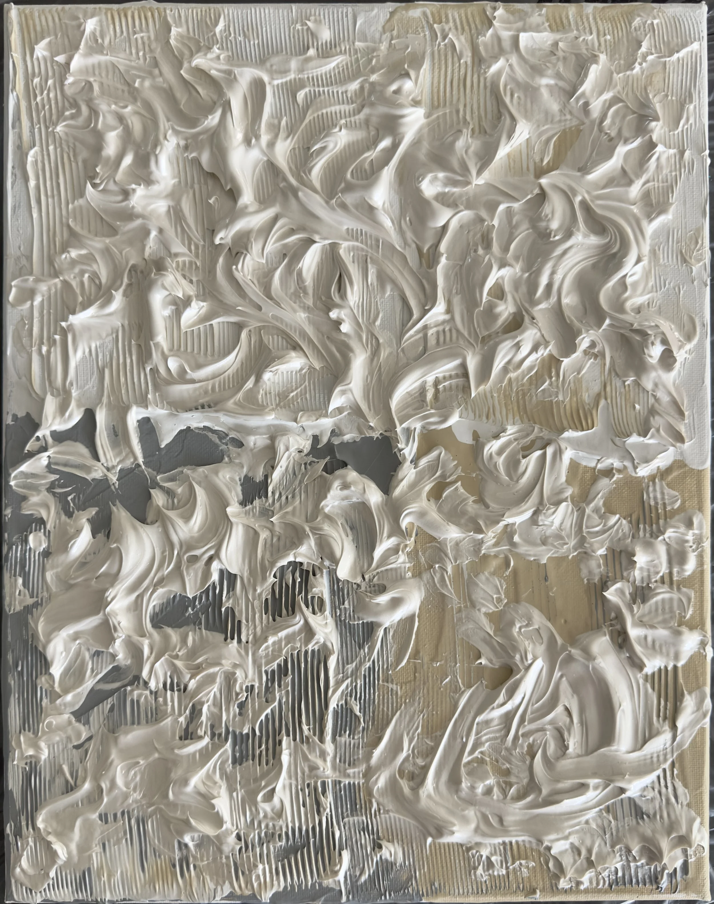   “Between Chaos and Calm”  – This work meditates on contrasts – control and release, permanence and fluidity. Metallic textures catch and shift with the light, while silver swirls move across the surface like liquid metal or waves suspended in time,