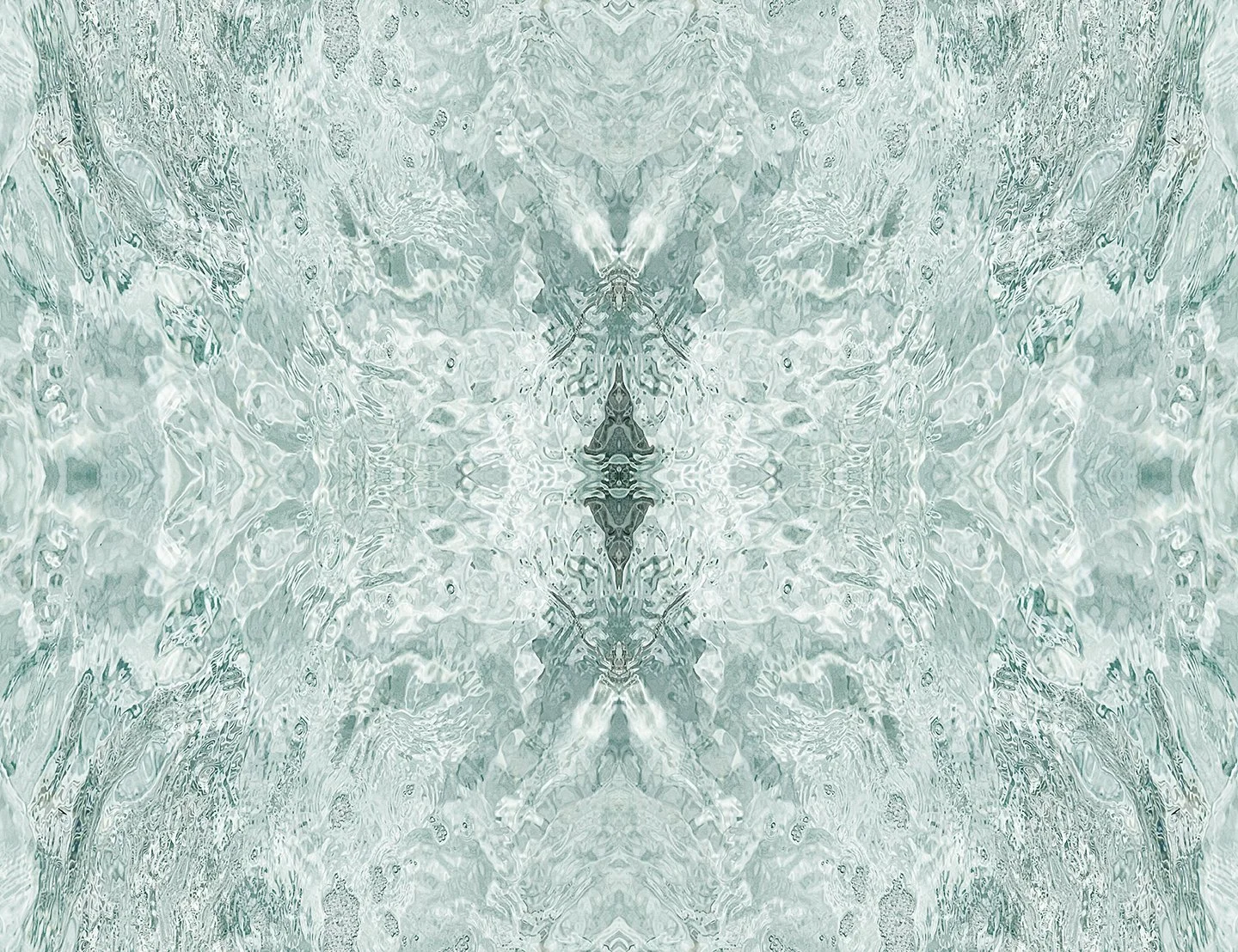 © WATER COMPOSITION No.319